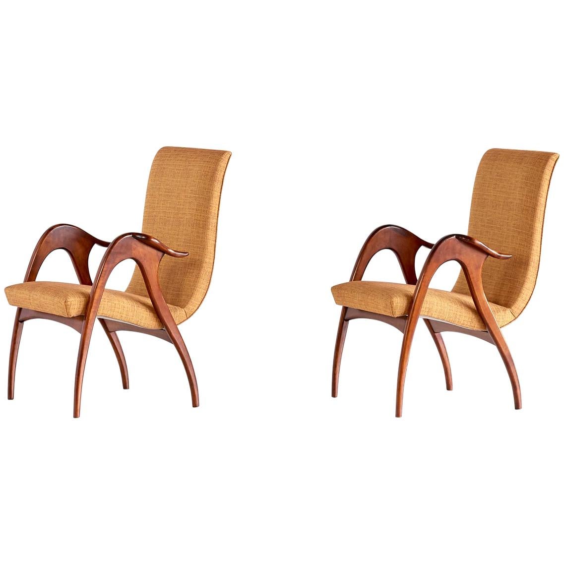 Malatesta and Mason Pair of Sculptural Armchairs in Walnut, Italy, Early 1950s