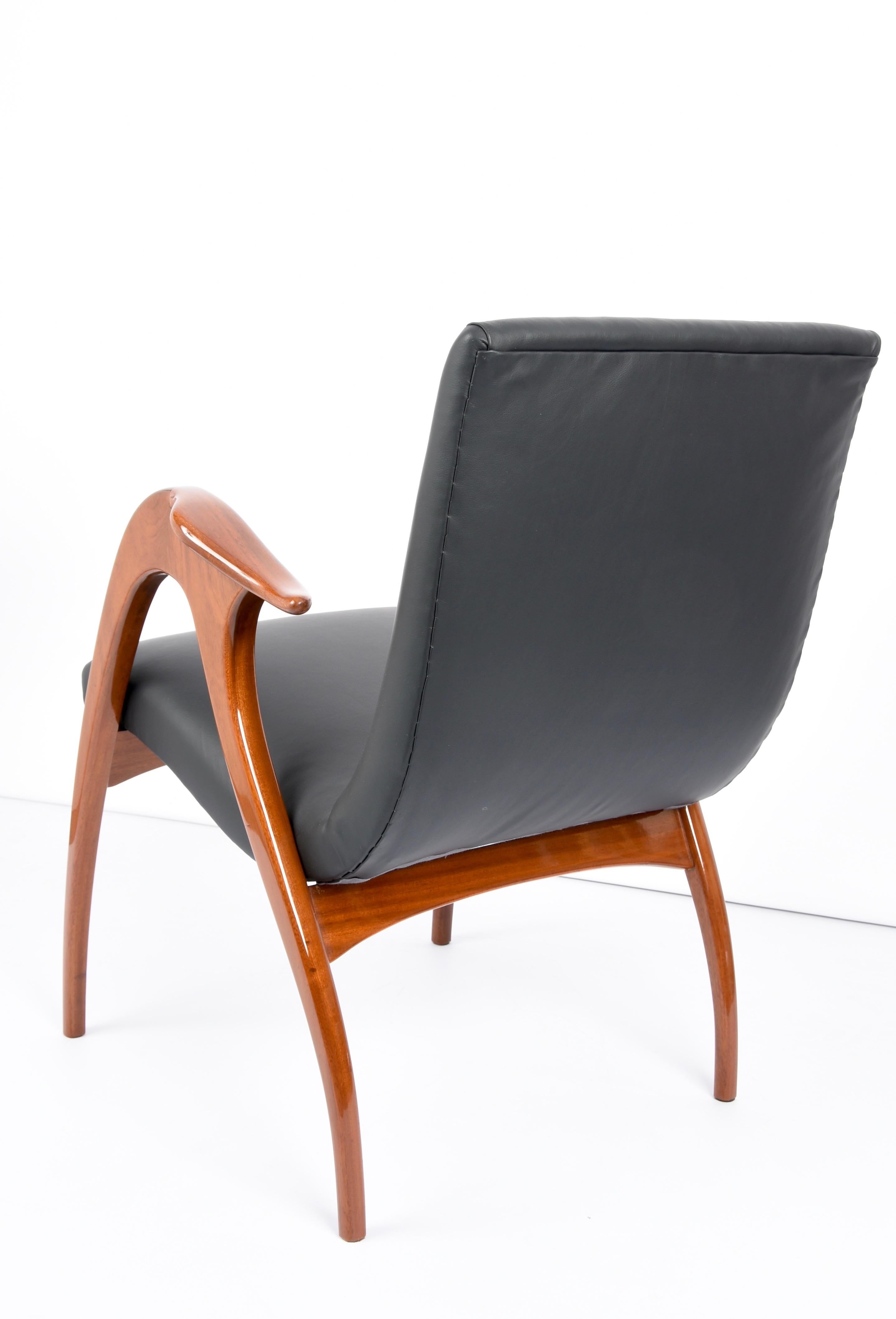 Italienischer Sessel aus Malatesta & Mason Nussbaum und schwarzem Leder, 1950er Jahre im Angebot 3