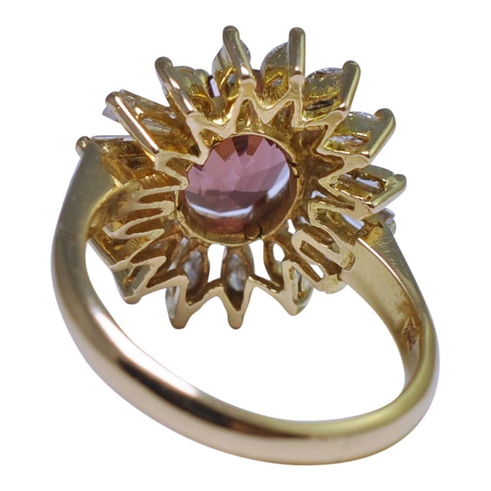 Malaya Garnet Diamond Gold Ring In Excellent Condition For Sale In ALTRINCHAM, GB