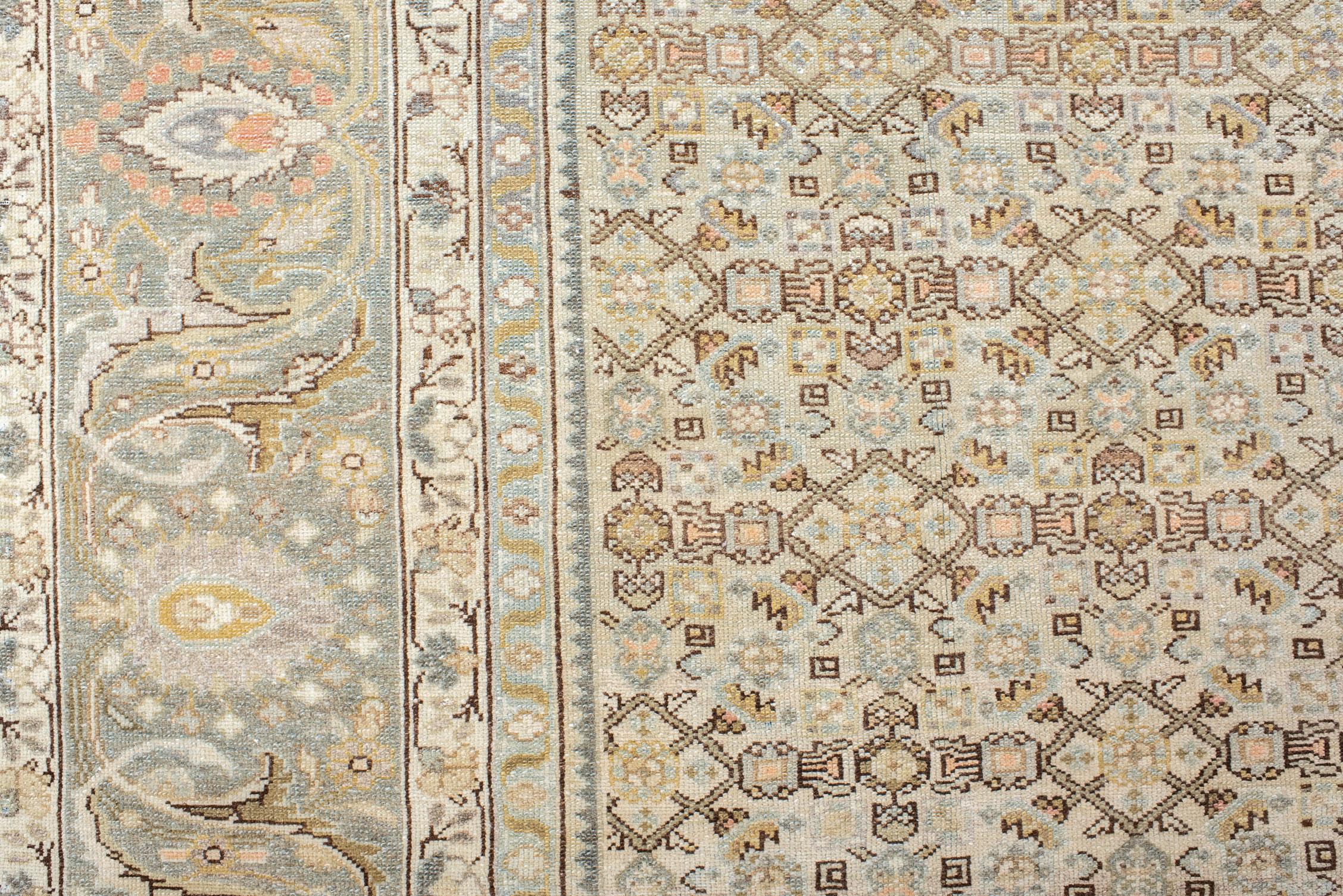 Tapis de Malayer présentant un design Herati à l'échelle de la planète Bon état - En vente à New York, NY