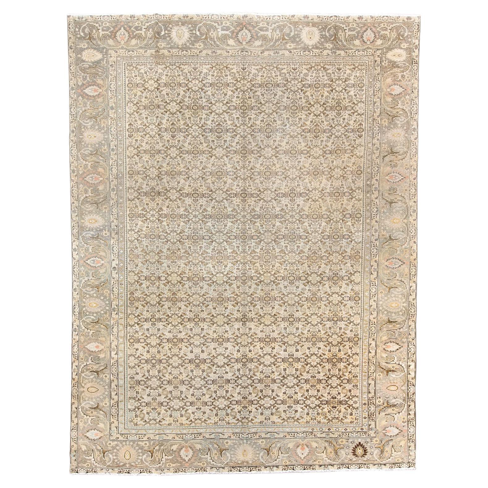Tapis de Malayer présentant un design Herati à l'échelle de la planète en vente