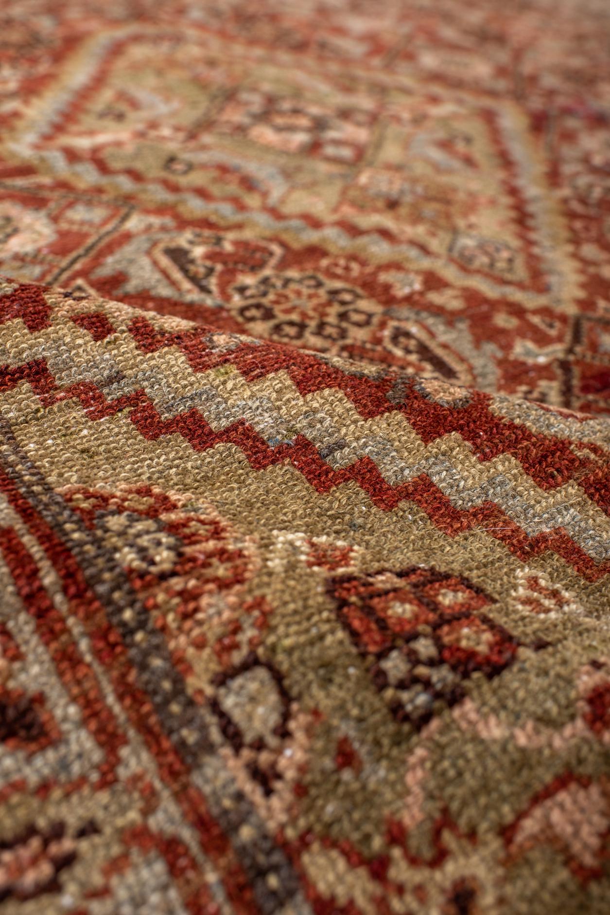 Malayer-Teppich mit traditionellem Allover-Herati-Muster (Wolle) im Angebot