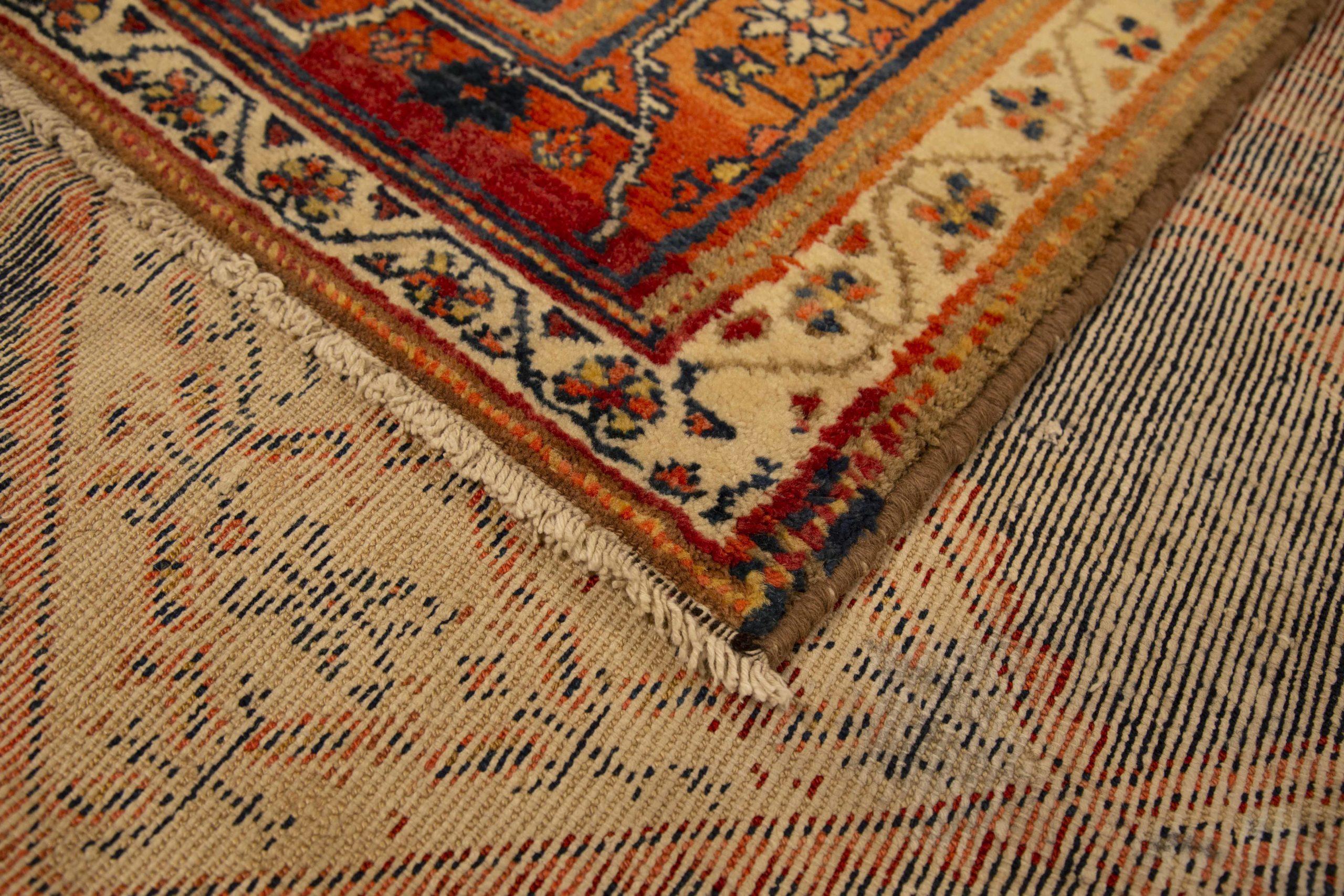 Asian Persian Malayer Small Rug - Wool Ivory Navy Blue Pink Red 10328 For Sale