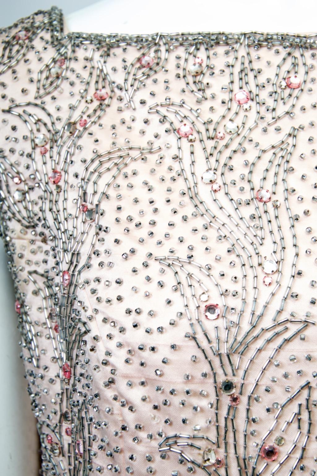 Malcom Starr 1960er Rosa perlenbesetztes Kleid im Zustand „Gut“ im Angebot in Alford, MA