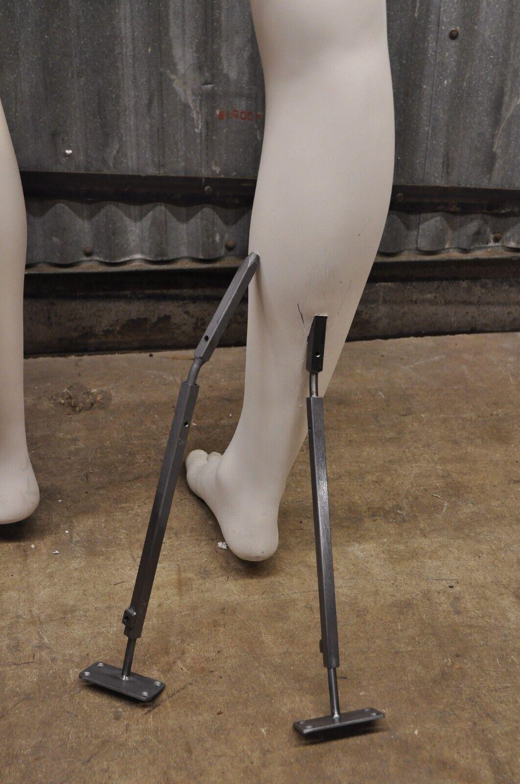 Male Fiberglass White Matte Finish Full Body Display Mannequin by Almax 'a' In Good Condition In Philadelphia, PA