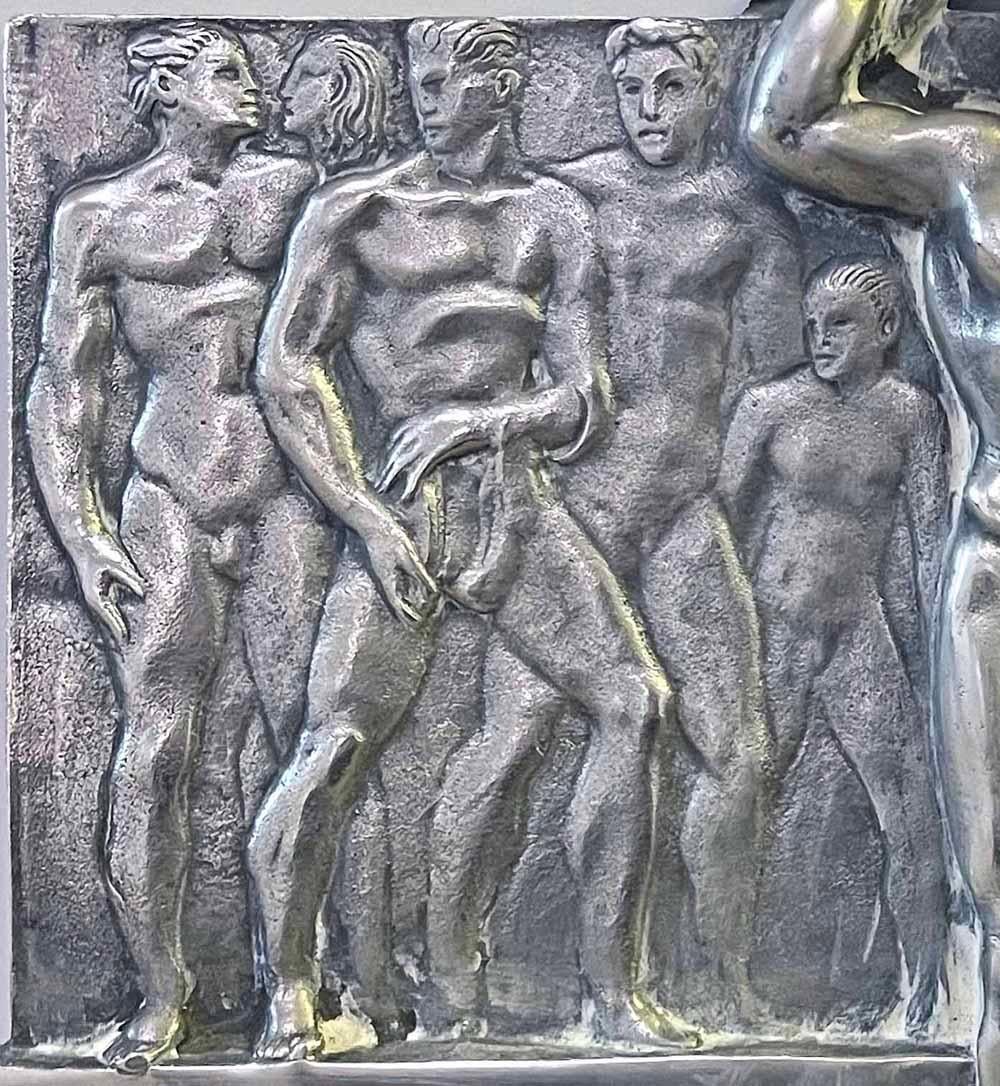 „Male Nude Fries“, Art-Déco-Skulptur-Paneel, Bertoni, Traction Avantgarde-Designer (Art déco) im Angebot