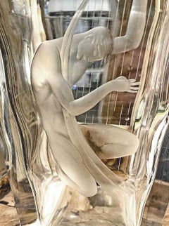 „Male Nude with Harp“, gravierte Art-Déco-Vase aus Glas von Lindstrand für Orrefors