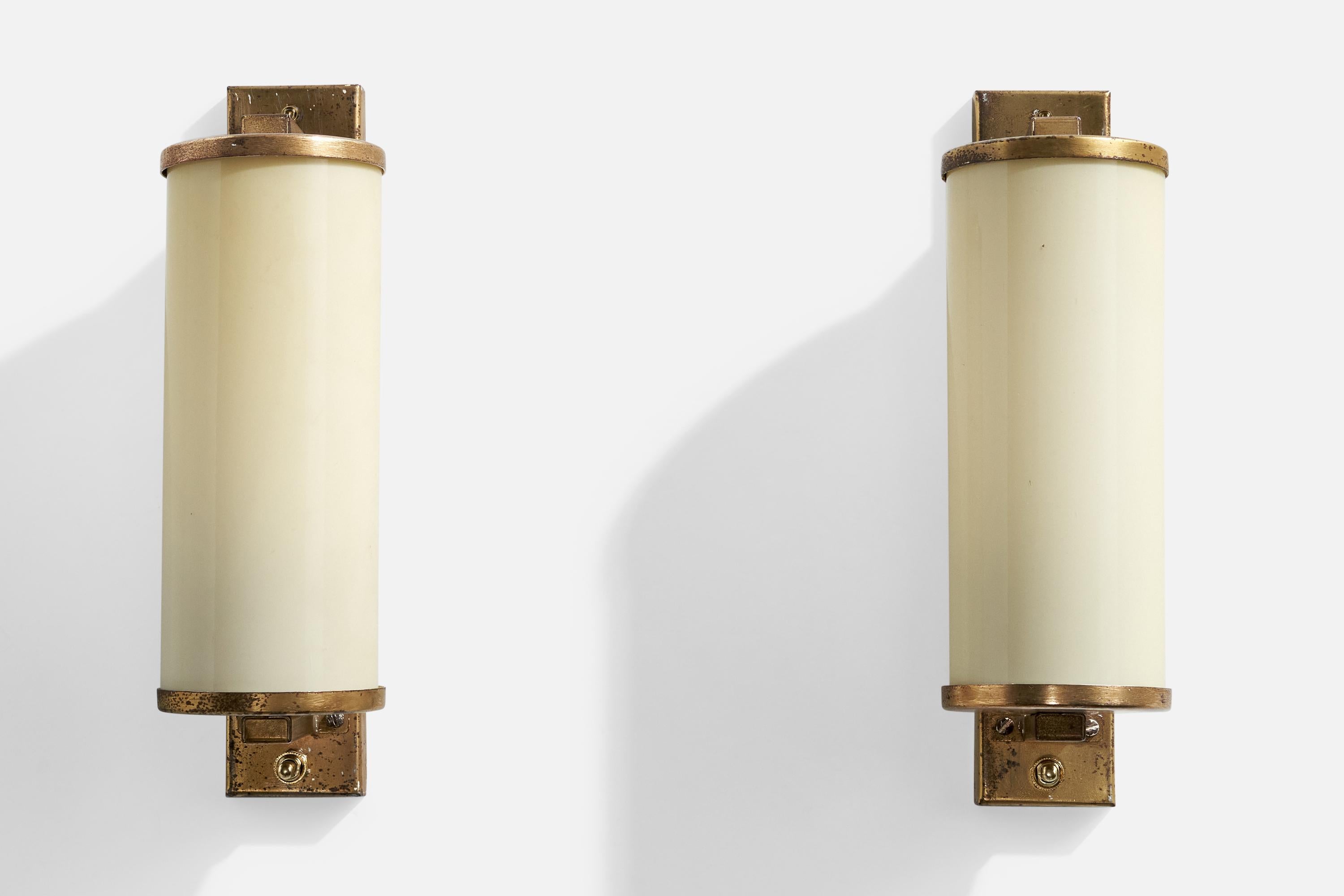 Bauhaus Malecor, Wall Lights, Brass, Glass, Germany, 1950s