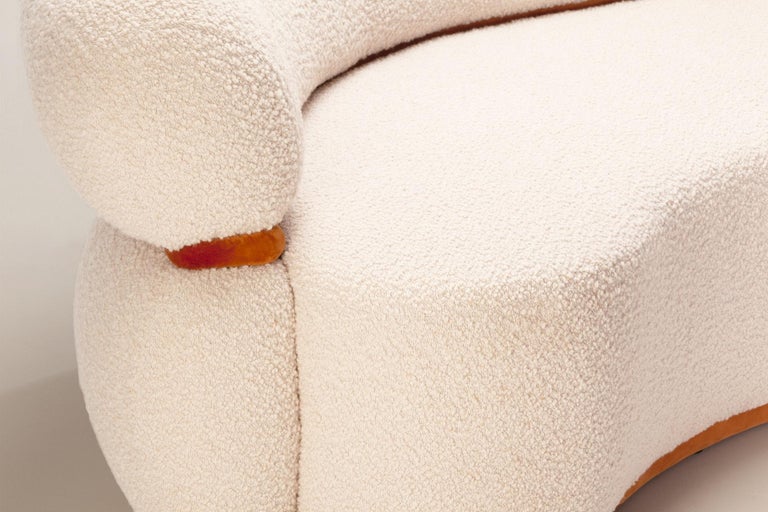 Contemporary Mid-Century Modern Off-white Bouclé Malibu Round Sofa Soft Cotton Velvet piping  For Sale