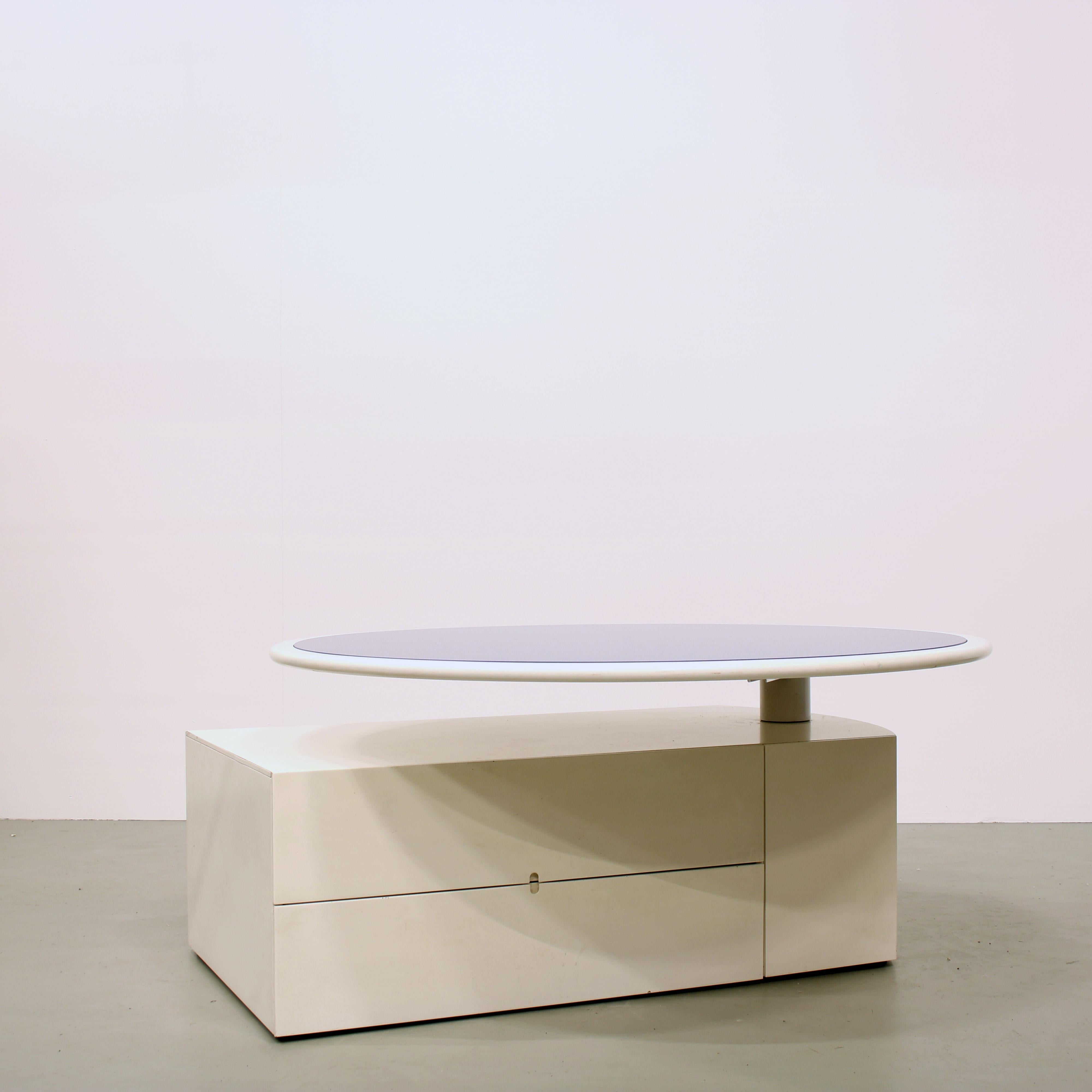 “Malibu” Table by Cini Boeri for Arflex, Italy, 1980 For Sale 8