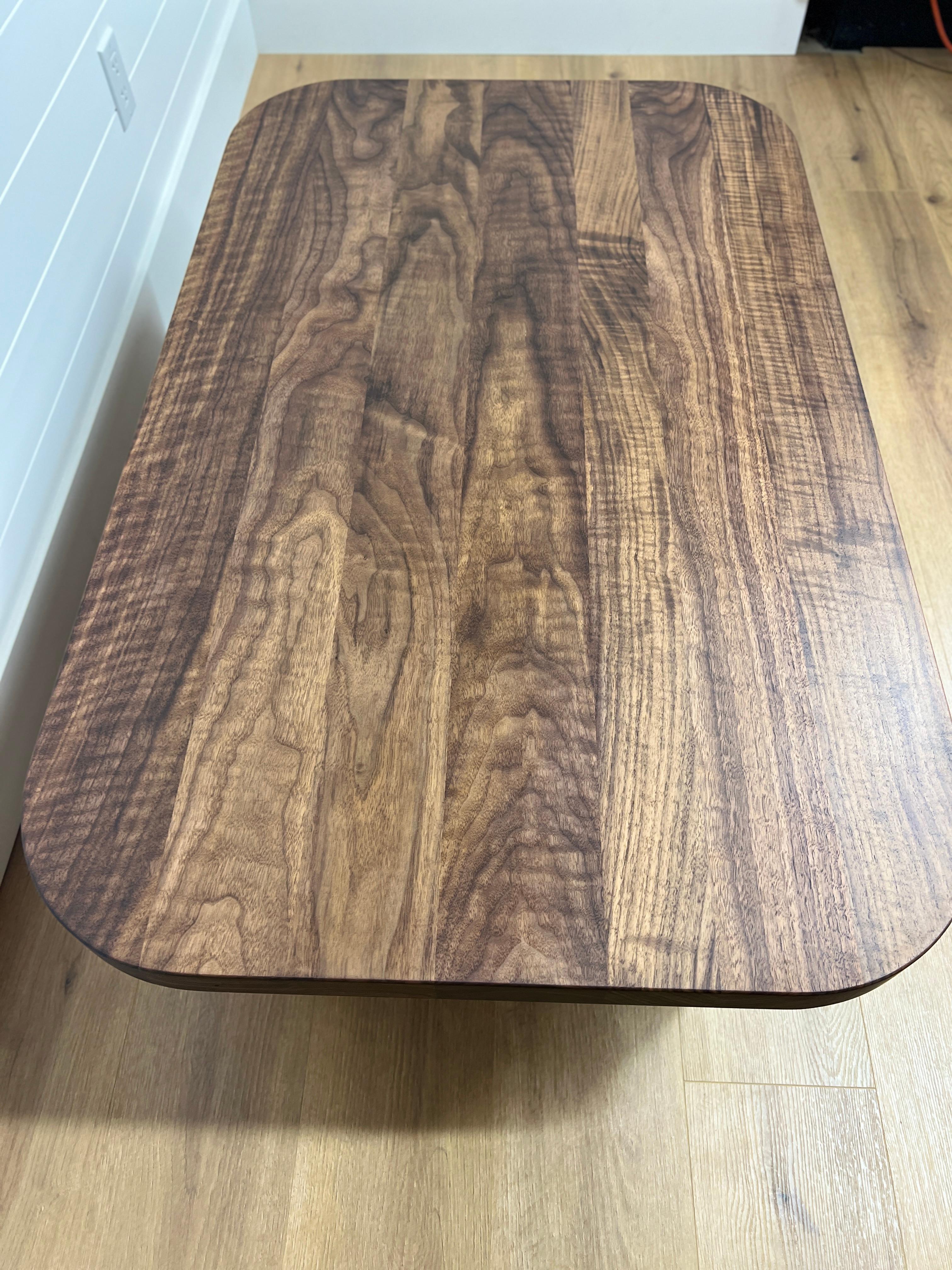 Malibu walnut Coffee Table For Sale 6