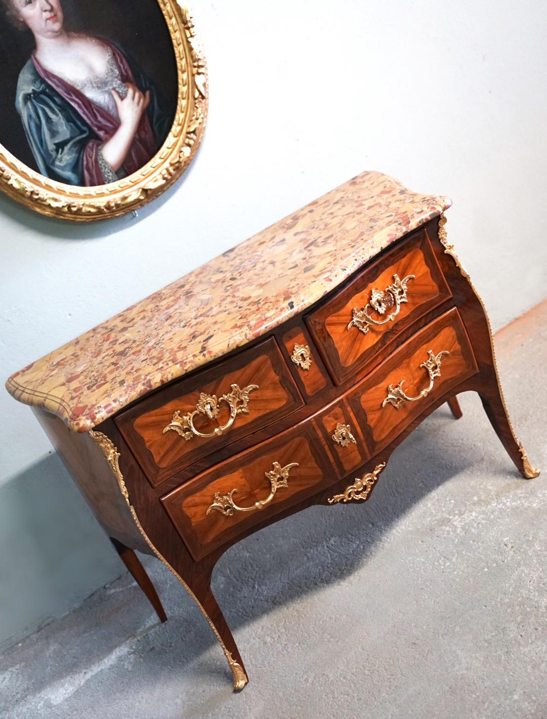 Louis XV Malle Louis Noël Stamped Wooden Chest Of Drawers, Paris 18th Century For Sale