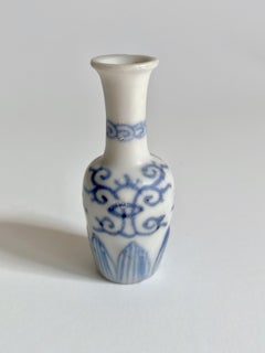 Mallet-Shaped Miniature Vase from Hatcher Collection