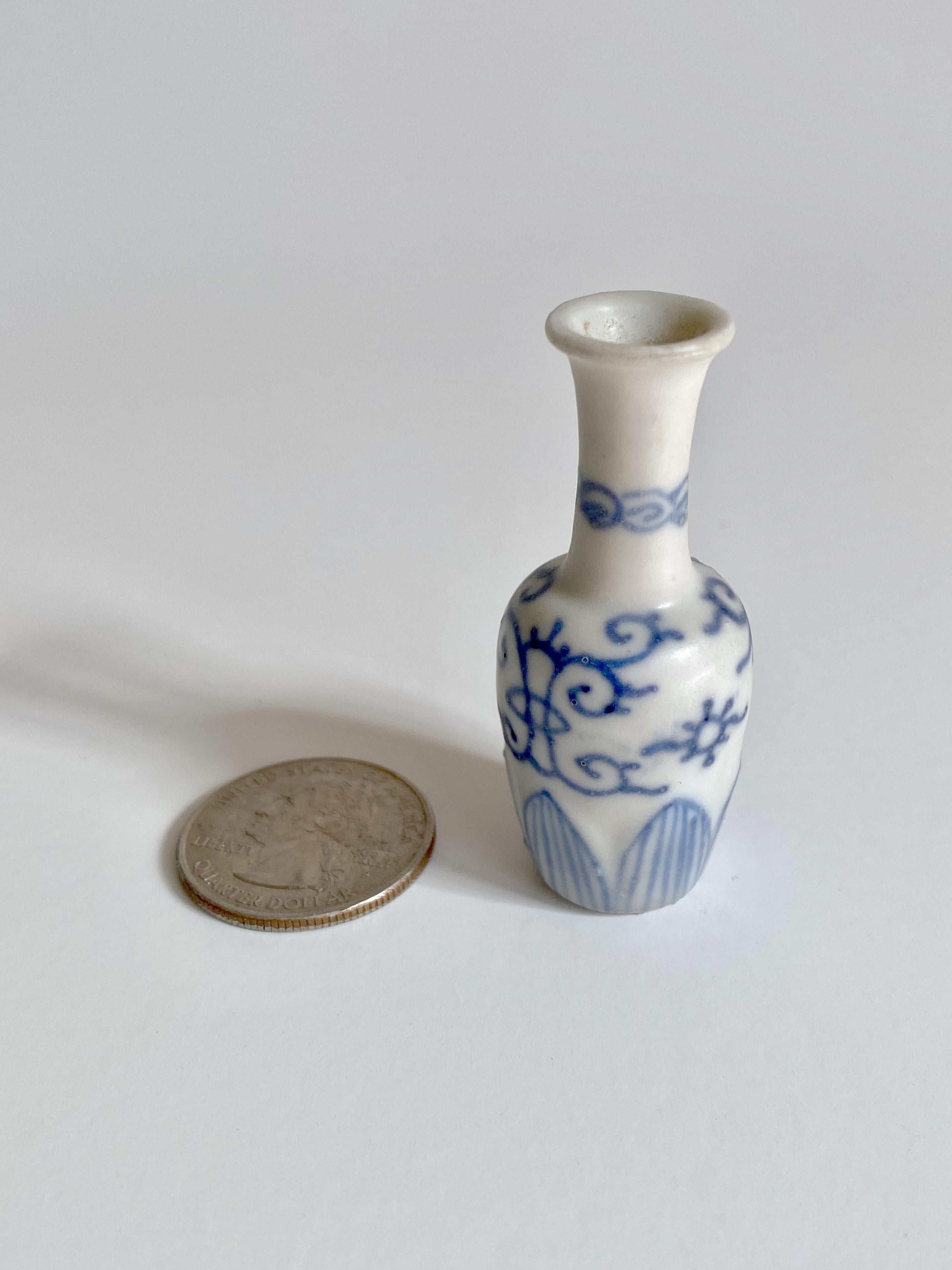 Hand-Painted Mallet-Shaped Miniature Vase from Hatcher Collection  For Sale