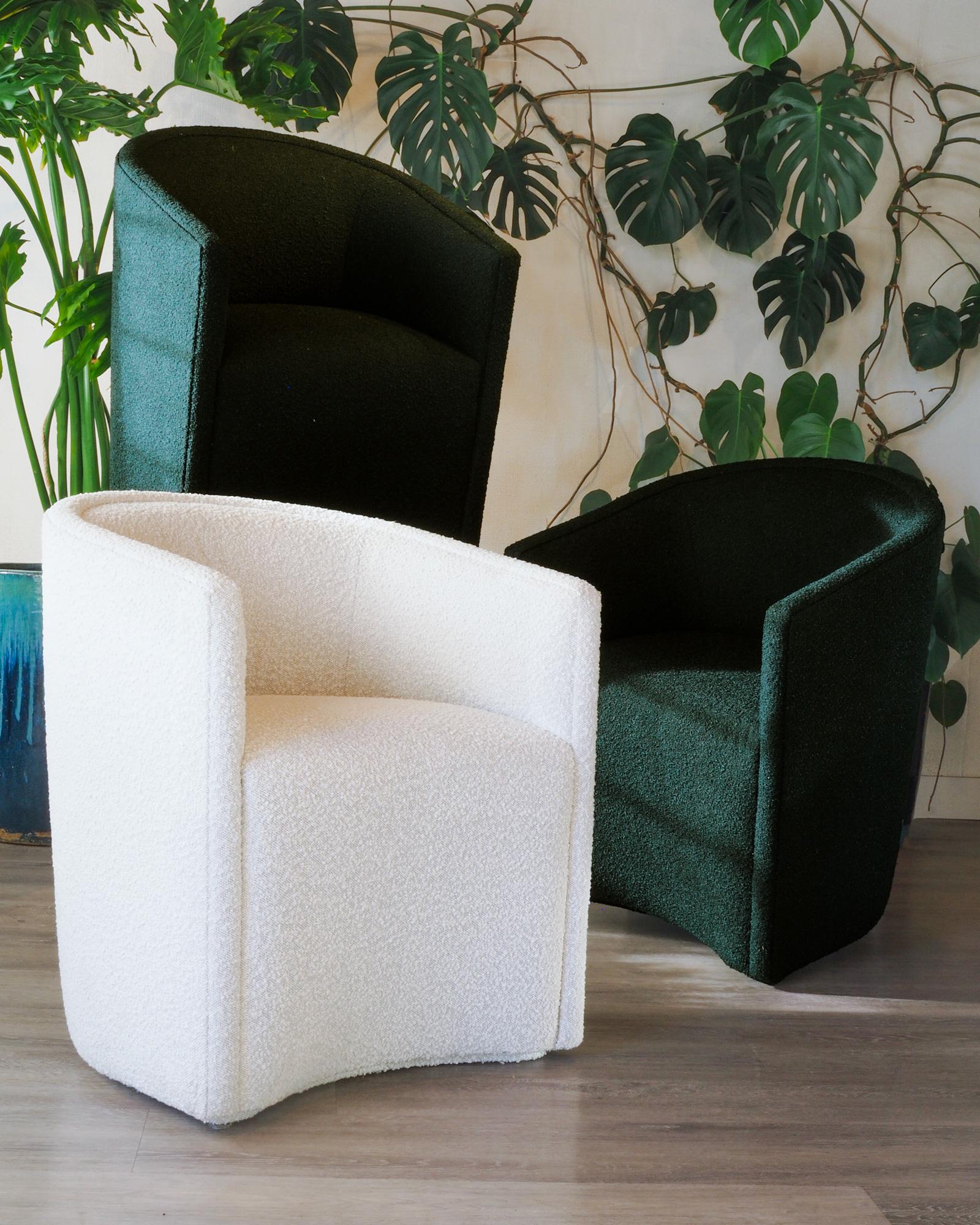 The Mallo Dining Chair isn't just a piece of furniture—it's a statement— transforming your dining room into a space of relaxation and luxury. The expertly padded chair offers a perfect balance of comfort and support, making the Mallo Dining Chair