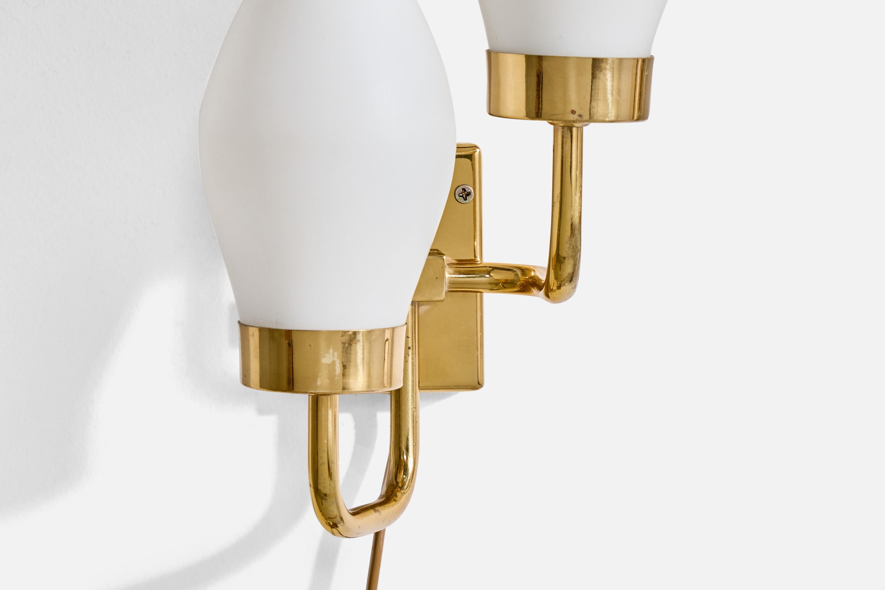 Mid-20th Century Malmö Metalvarufabrik, Wall Lights, Brass, Glass, Sweden, 1950s For Sale