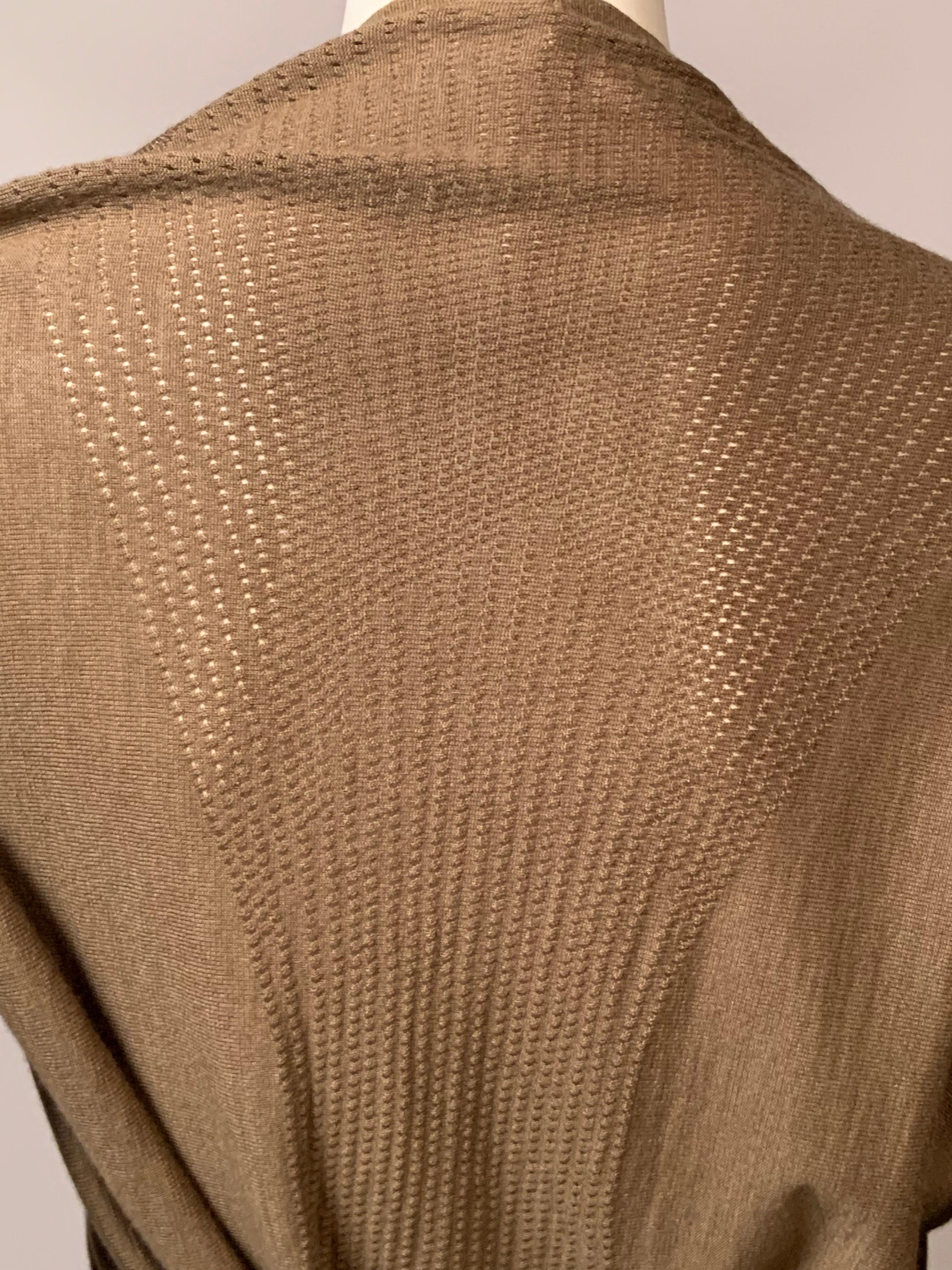 Malo Mocha Cashmere and Silk Blend Wrap Sweater For Sale 5