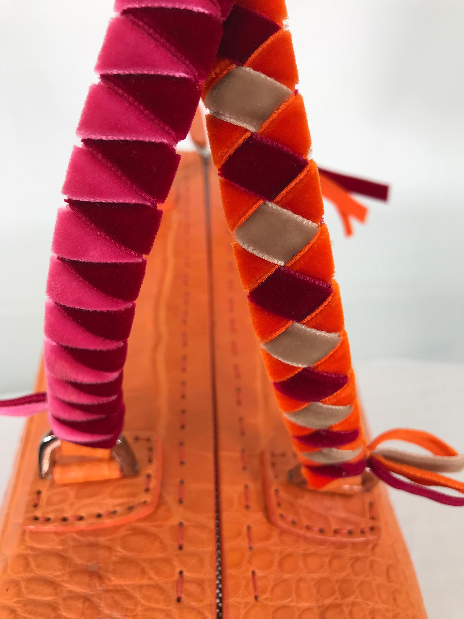 Malo Paprika Alligator Ribbon Woven Handle Handbag In Good Condition In West Palm Beach, FL