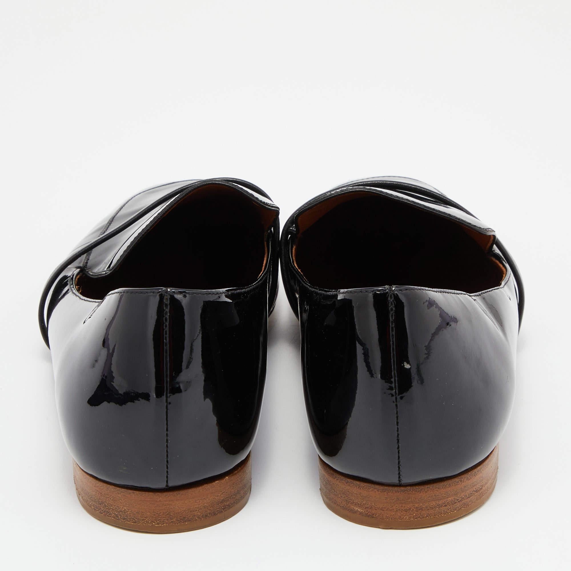Malone Souliers Chaussons de smoking en cuir verni noir Taille 38 Pour femmes en vente
