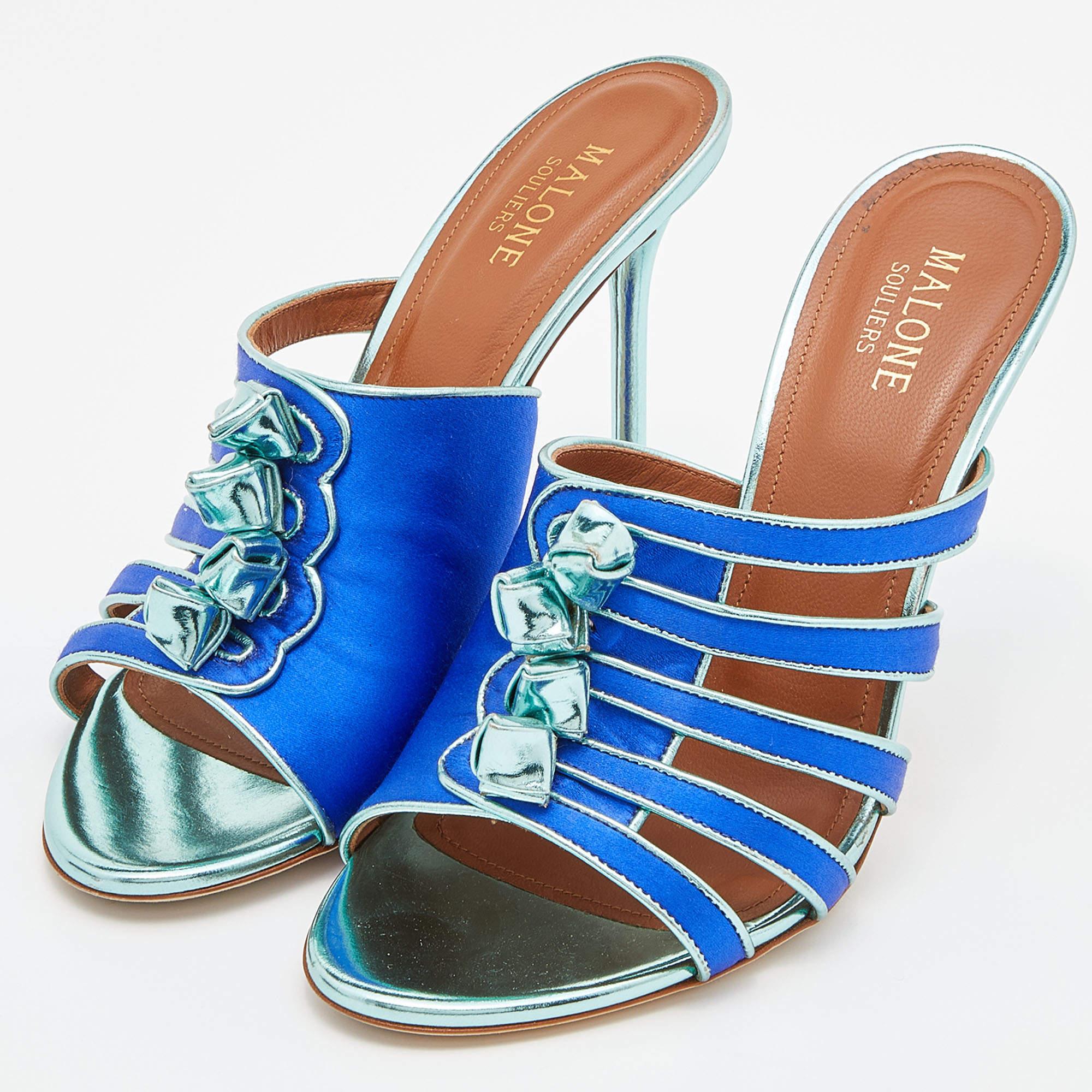 Malone Souliers Blue/Metallic Green Satin and Leather Open Toe Mules Size 39 In Good Condition For Sale In Dubai, Al Qouz 2
