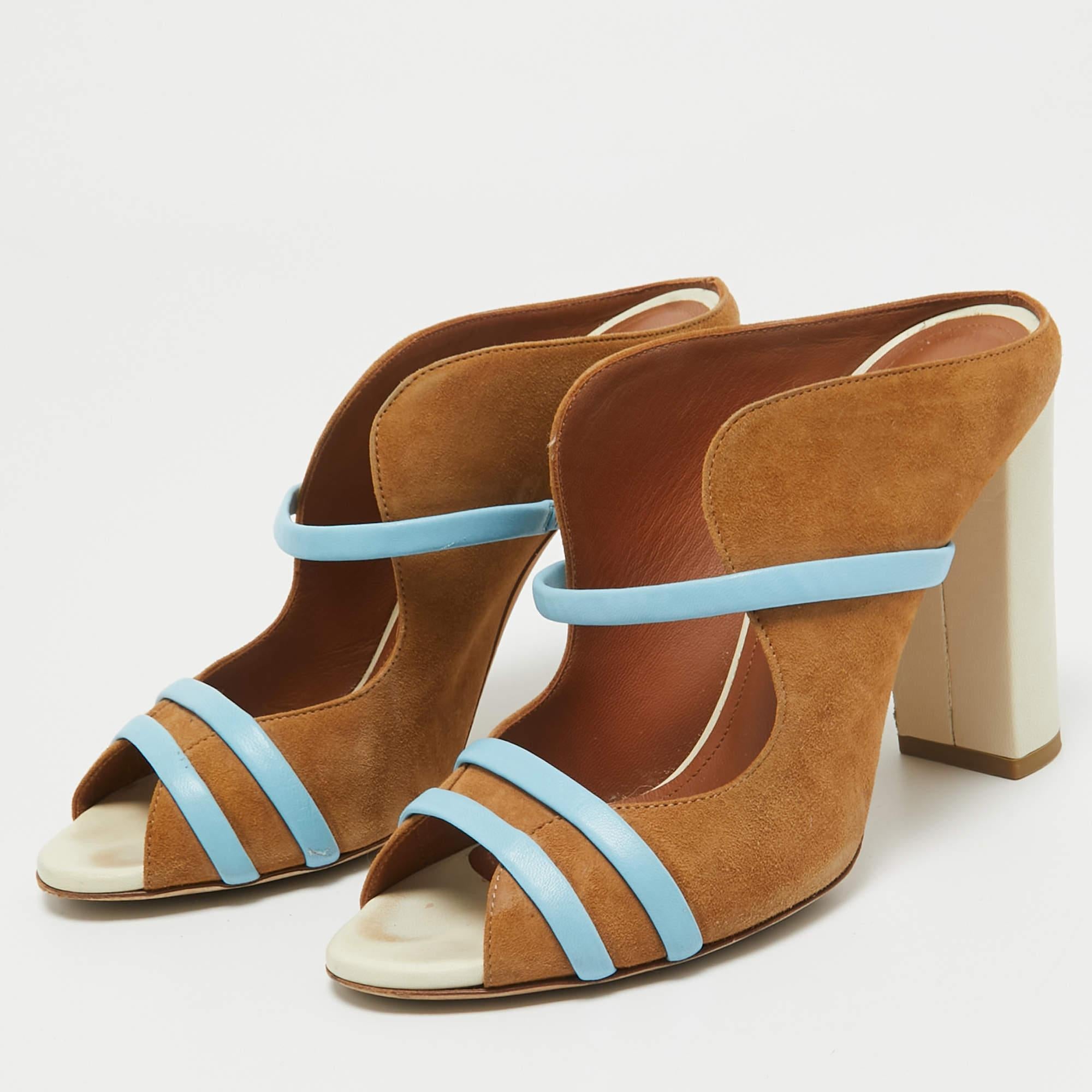 Estas sandalias enmarcarán sus pies de forma elegante. Fabricados con materiales de calidad, presentan un diseño elegante y plantillas cómodas.
