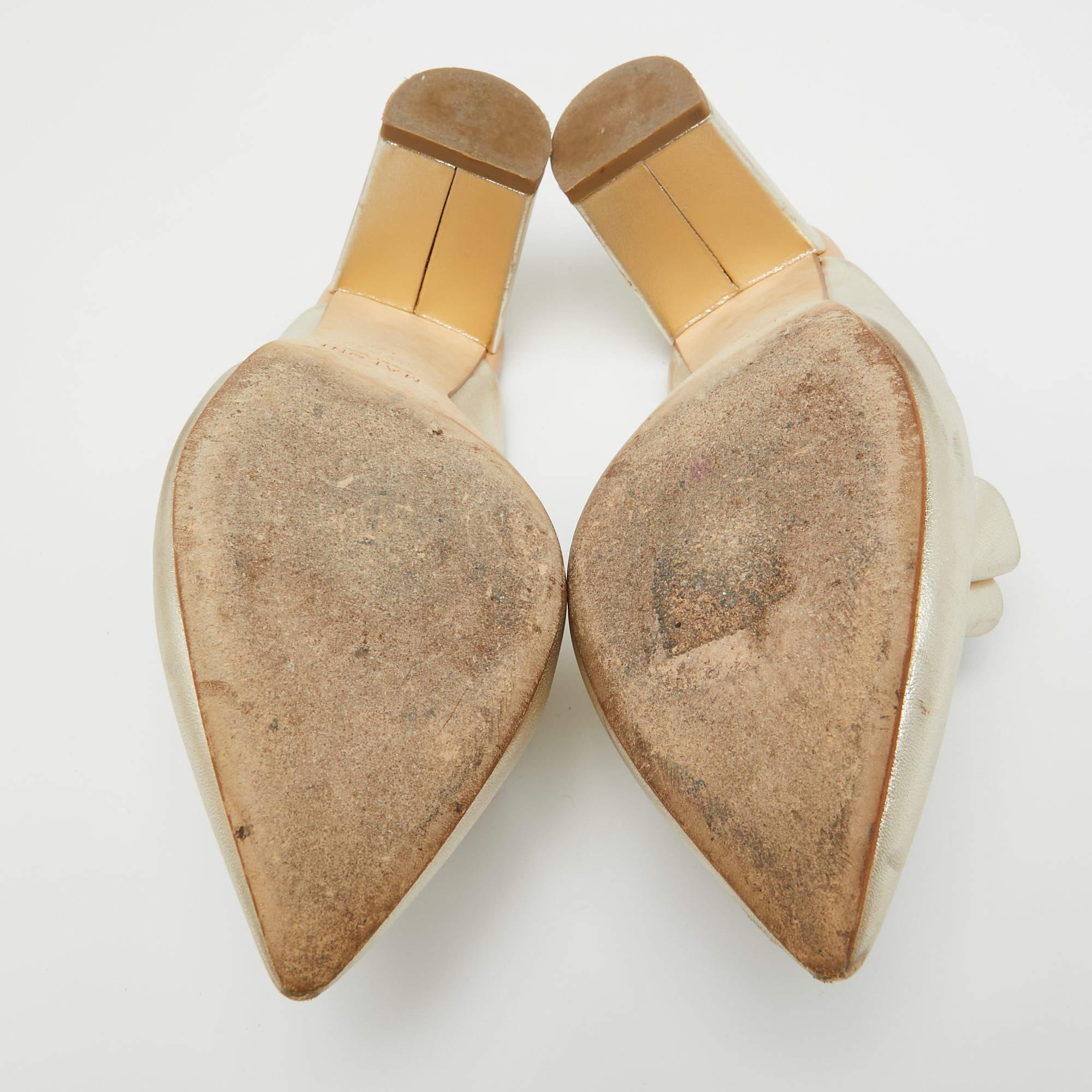 Malone Souliers Mules de cuero dorado con tacón en bloque Talla 37.5 en venta 2