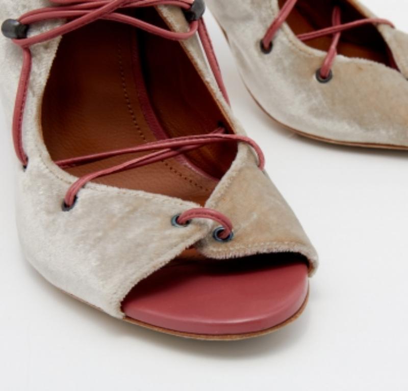 Malone Souliers Grau/Rosa Samt und Leder Savannah Knöchel Wickelsandalen Größe 36 Damen im Angebot