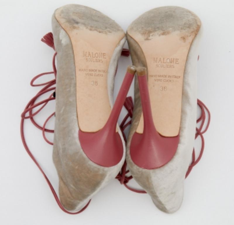 Malone Souliers Grau/Rosa Samt und Leder Savannah Knöchel Wickelsandalen Größe 36 im Angebot 2