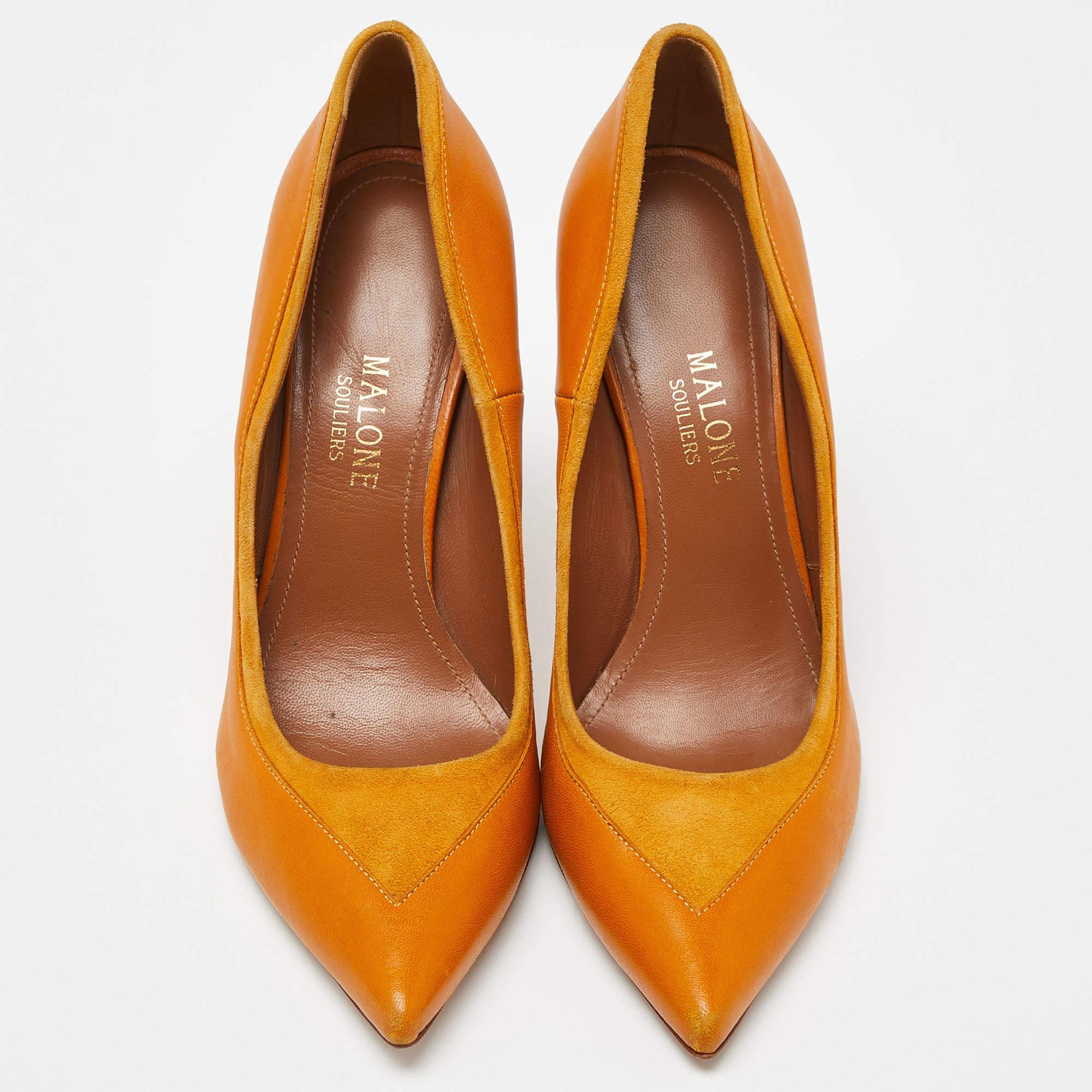 Orange Malone Souliers escarpins à bout pointu en cuir et daim moutarde taille 39 en vente