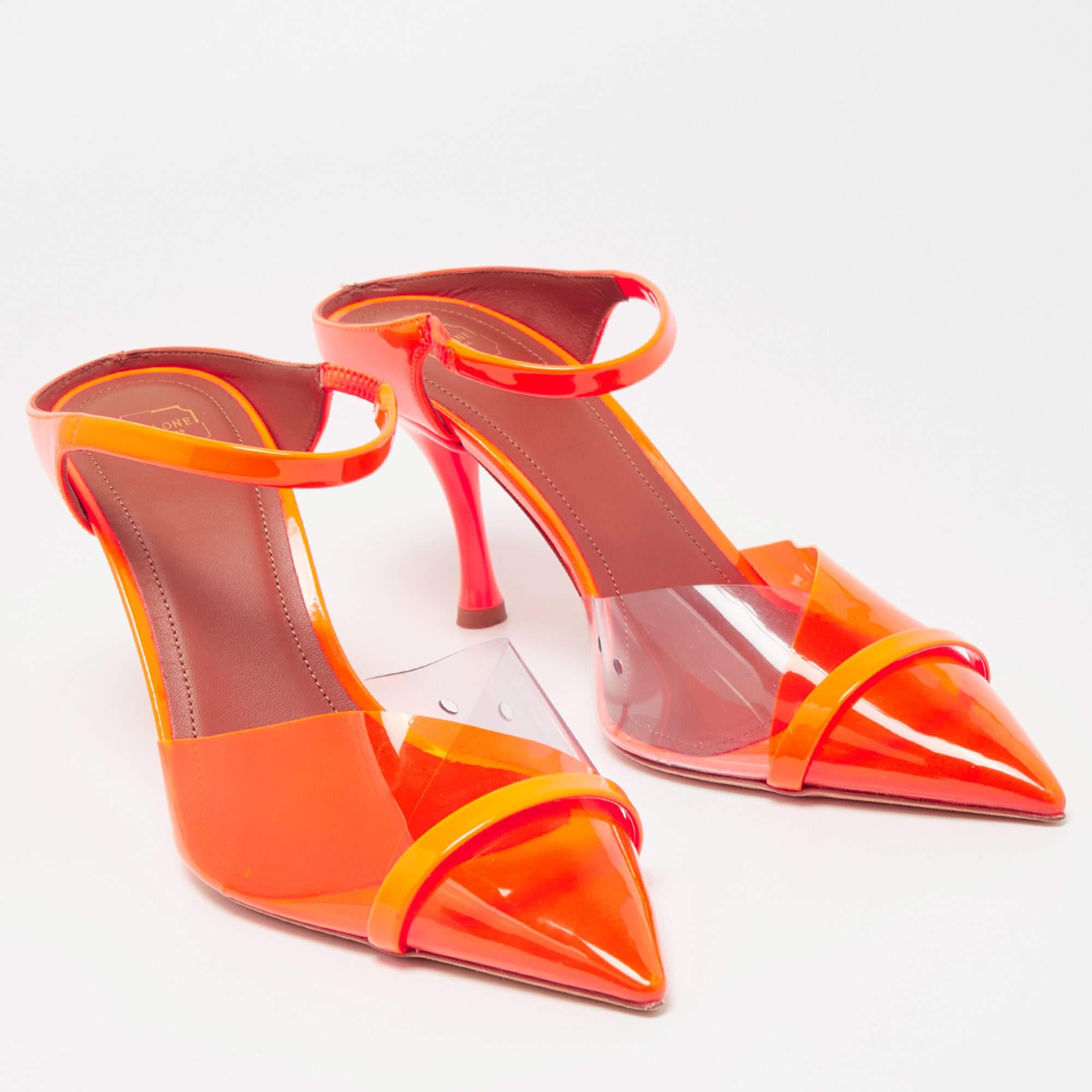 Malone Souliers Neon Orange PVC and Patent Leather Lona Mules Size 39.5 In Excellent Condition For Sale In Dubai, Al Qouz 2