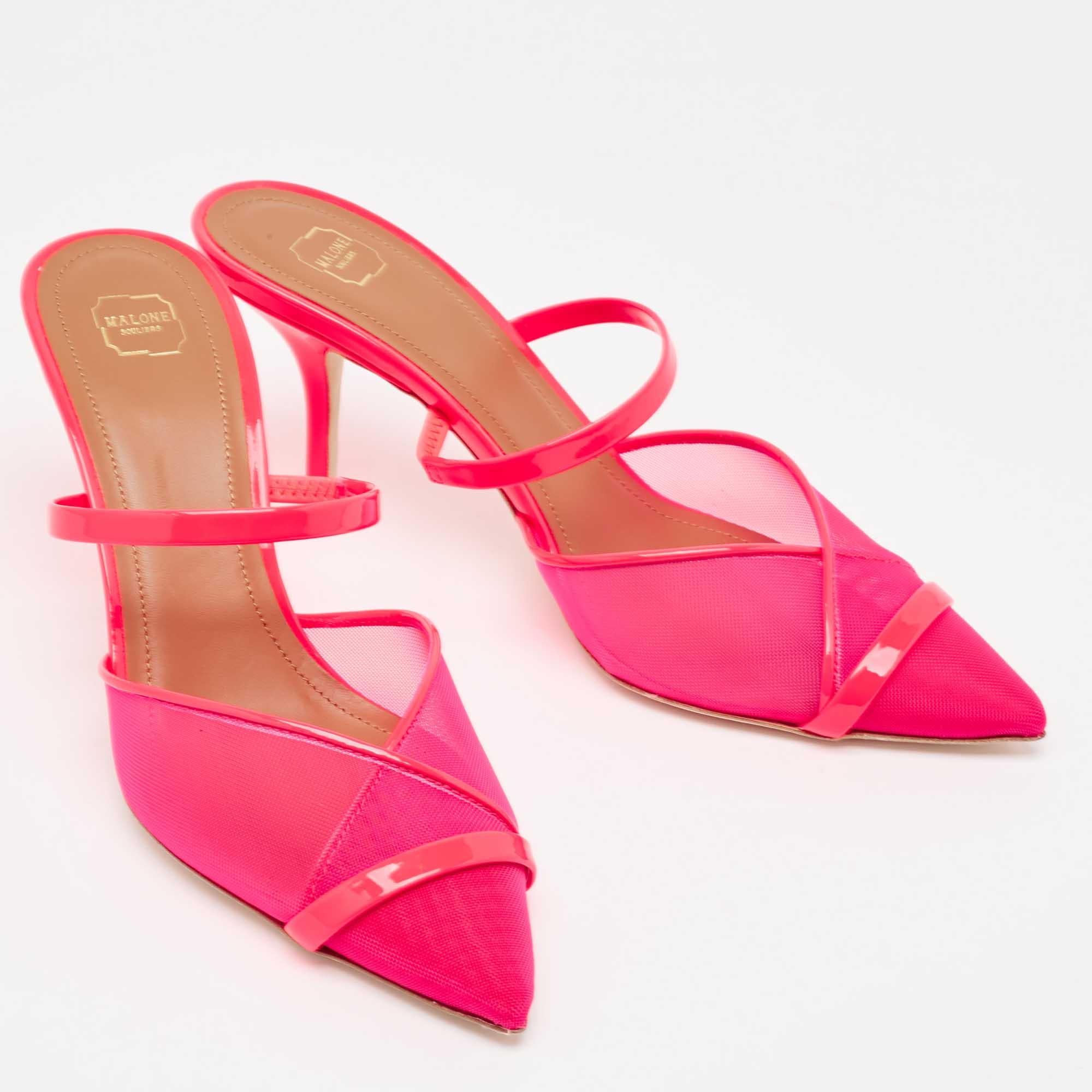 Malone Souliers Neonrosa Mesh und Lackleder Clio Pantoletten Größe 39 im Zustand „Neu“ im Angebot in Dubai, Al Qouz 2