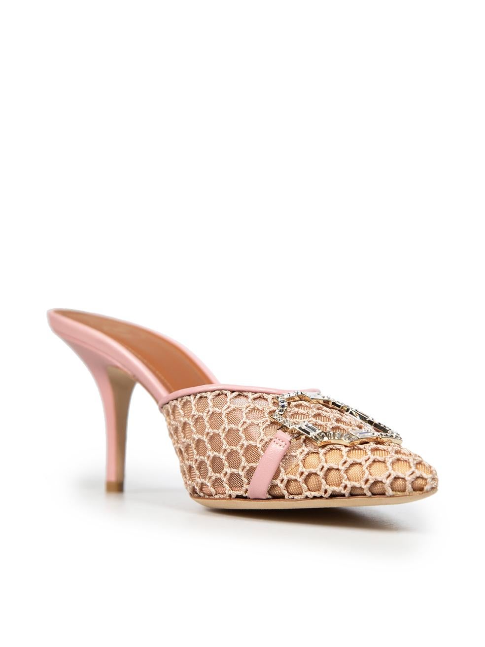CONDITION is Never worn. No visible wear to mules is evident on this new Malone Souliers designer resale item. The item comes with a dust bag.
 
 Details
 
 
 Model: Missy Wicker-woven Mules
 
 Pink
 
 Leather
 
 Mules
 
 Point toe
 
 Slip on
 
