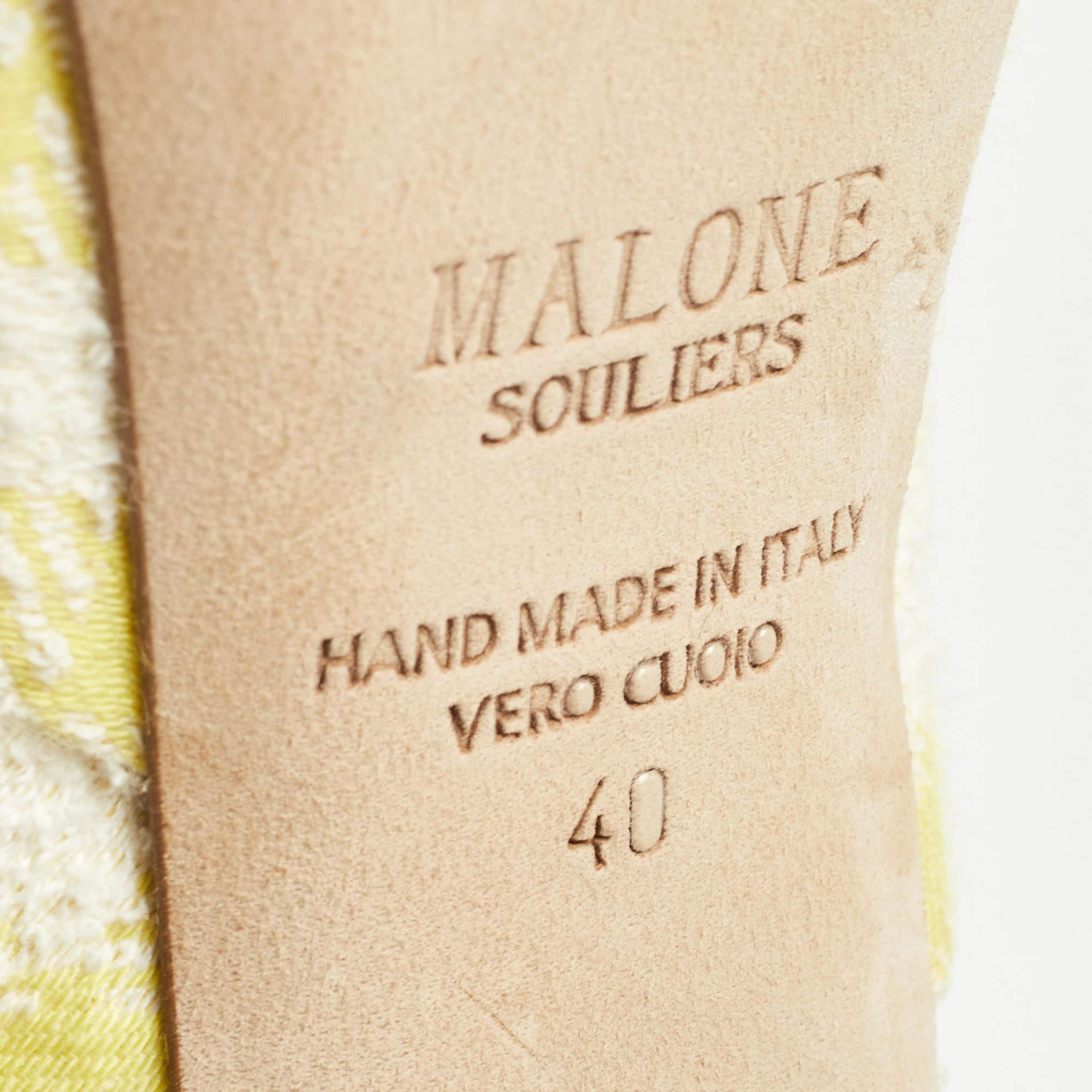 Malone Souliers Sandali con cinturino alla caviglia impreziositi da cristalli in tessuto giallo taglia 40 in vendita 3