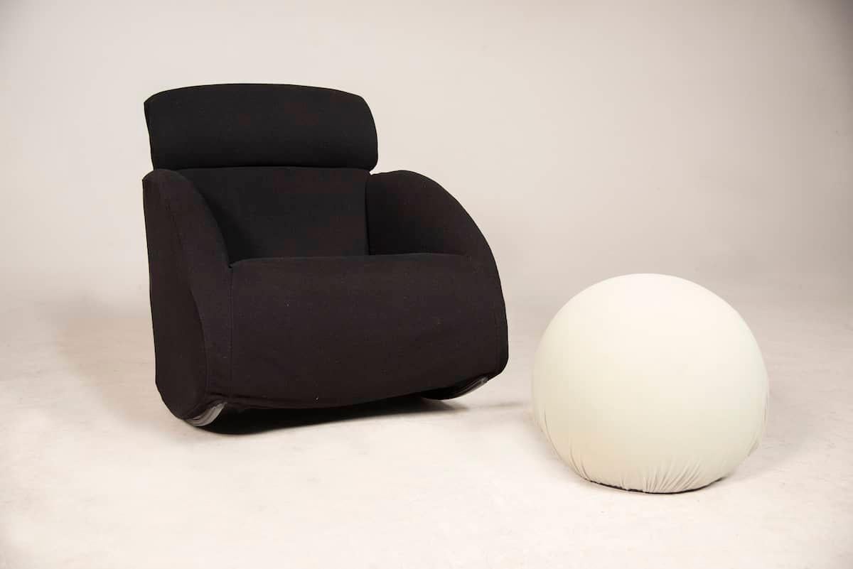 Mama Baleri Italia Black Rocking Armchair and White Spherical Pouf For Sale 2