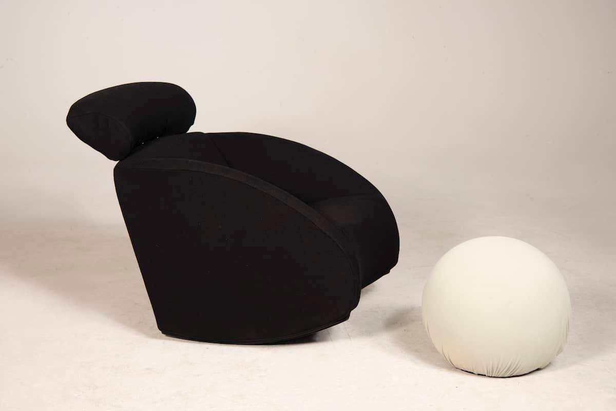 Mama Baleri Italia Black Rocking Armchair and White Spherical Pouf For Sale 3