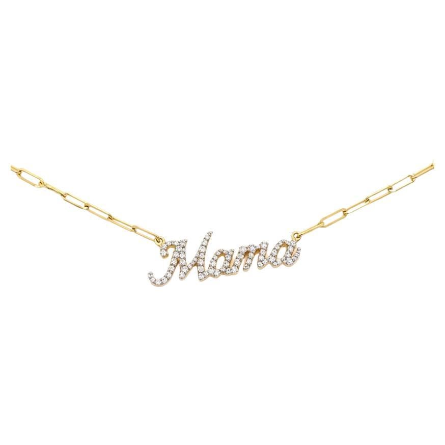 Collier Mama Script en or jaune 14K (ou 18k sur demande) avec pendentif diamant pavé en vente
