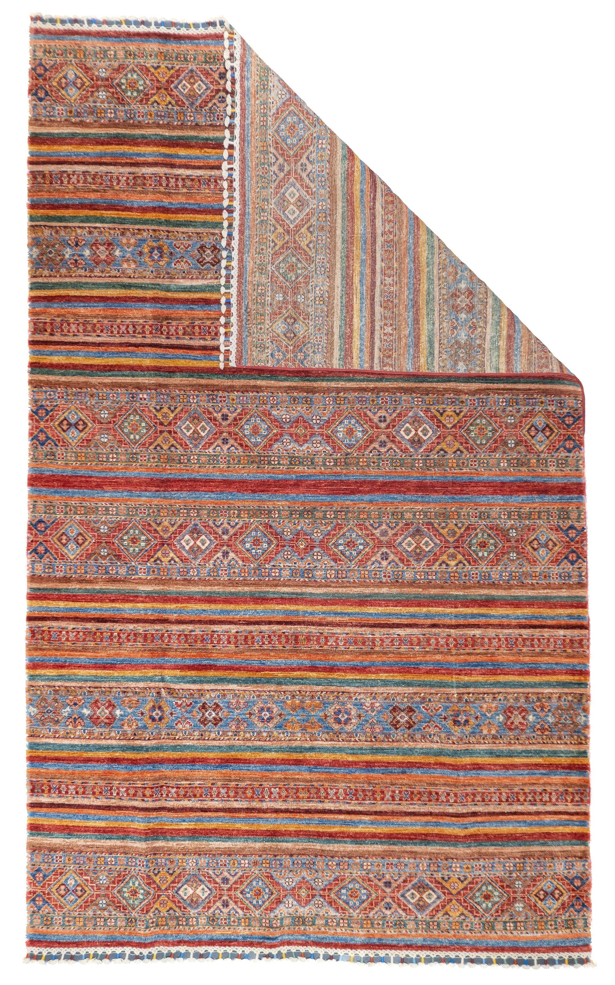 Tapis Mamlok 5'5'' x 8'11''.