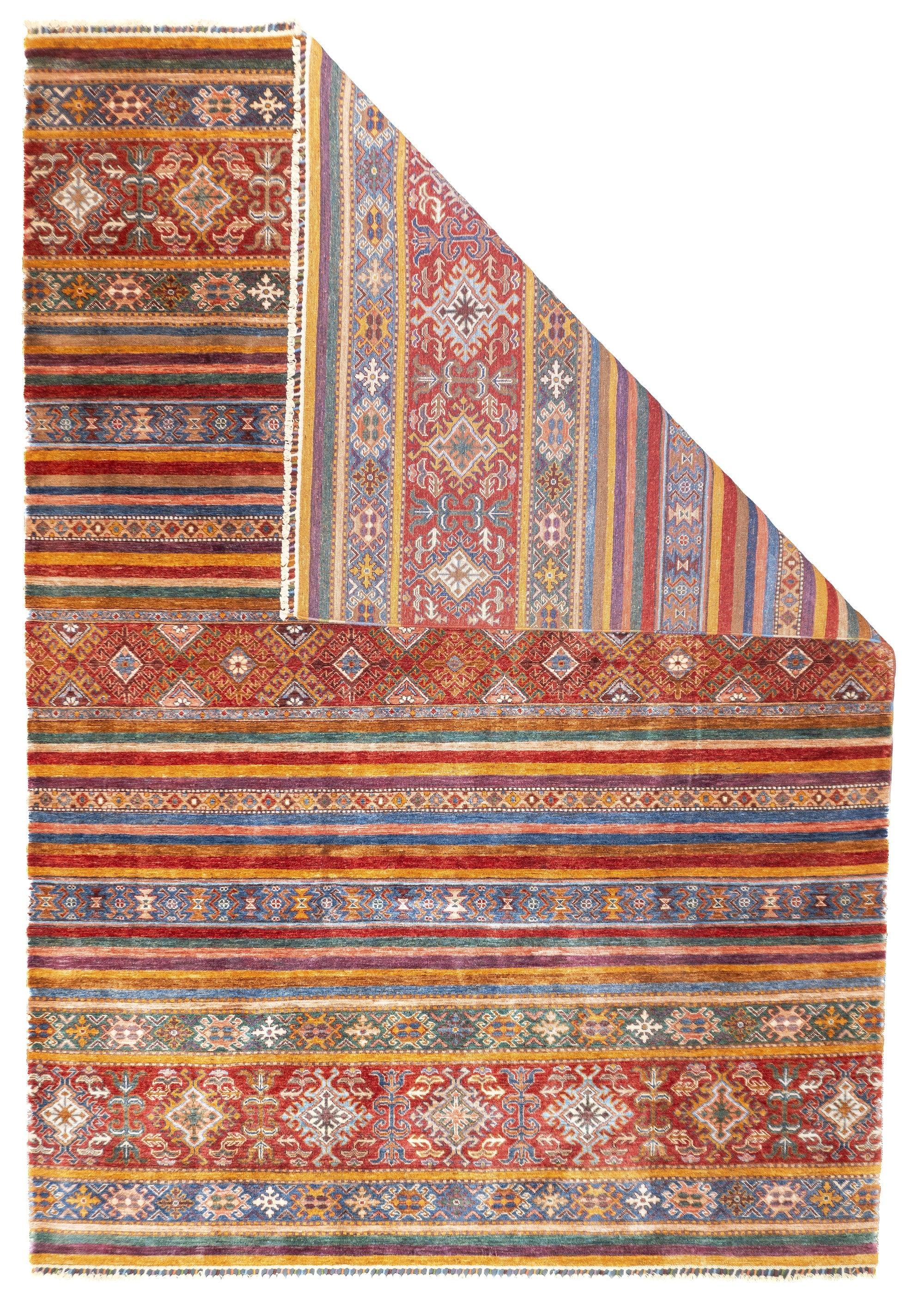 Mamlouk-Teppich 6'10'' x 9'9''.