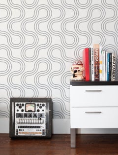 Mamma Designer Wallpaper in Glimmer 'Metallic Silver on Soft White'