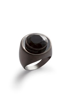 Anello da uomo in quarzo nero e argento sterling brunito, prodotto in Italia