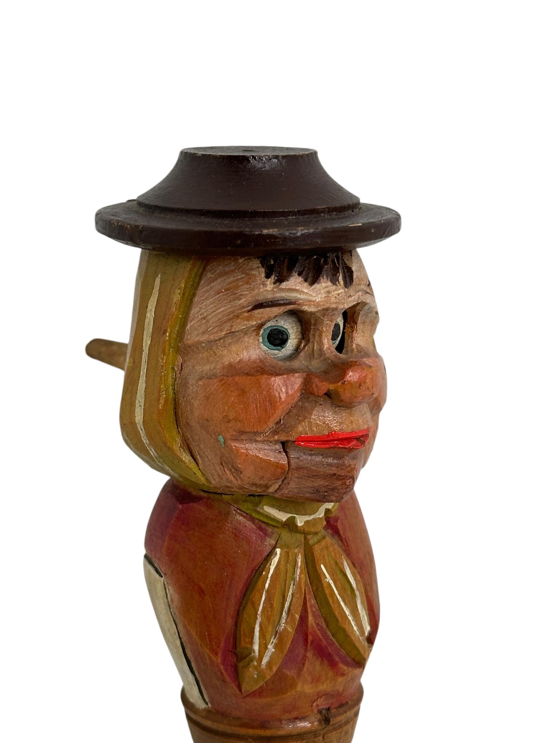 Mid-20th Century Man Hand Carved and Painted Black Forest Mechanical Wooden Bottle Stopper, 1930s For Sale