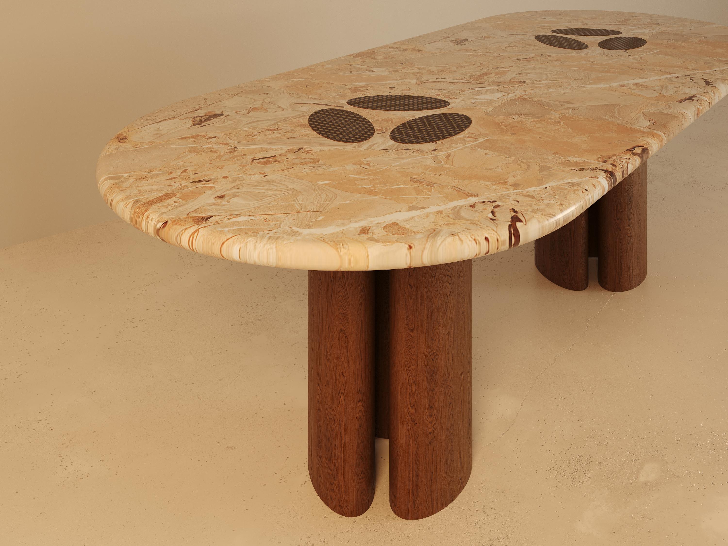 Man o To Monolithic Marble Dining Table by VandaVee In New Condition For Sale In London, GB