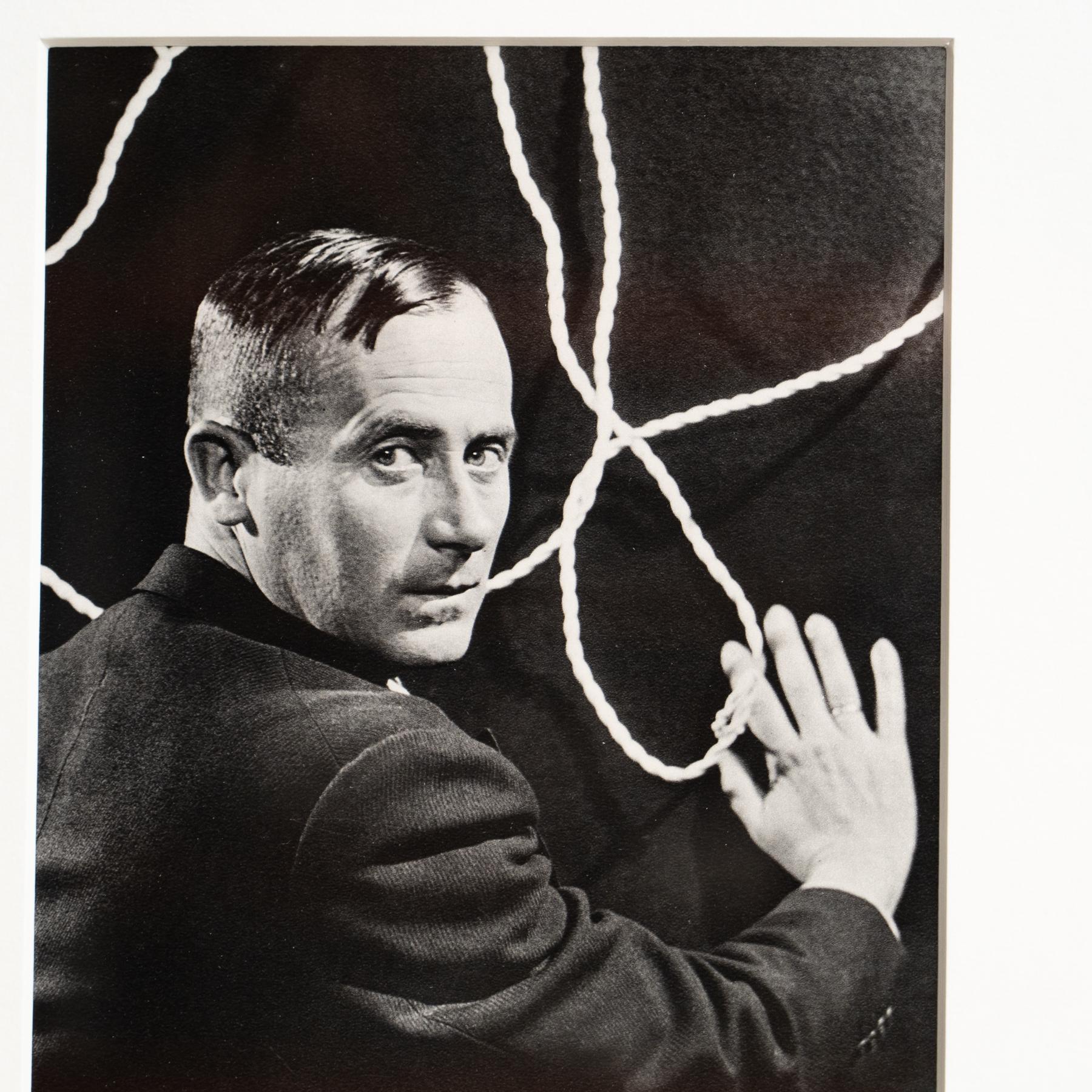 Man Ray fotografa in bianco e nero Joan Miró - Eliografia in edizione limitata in vendita 14