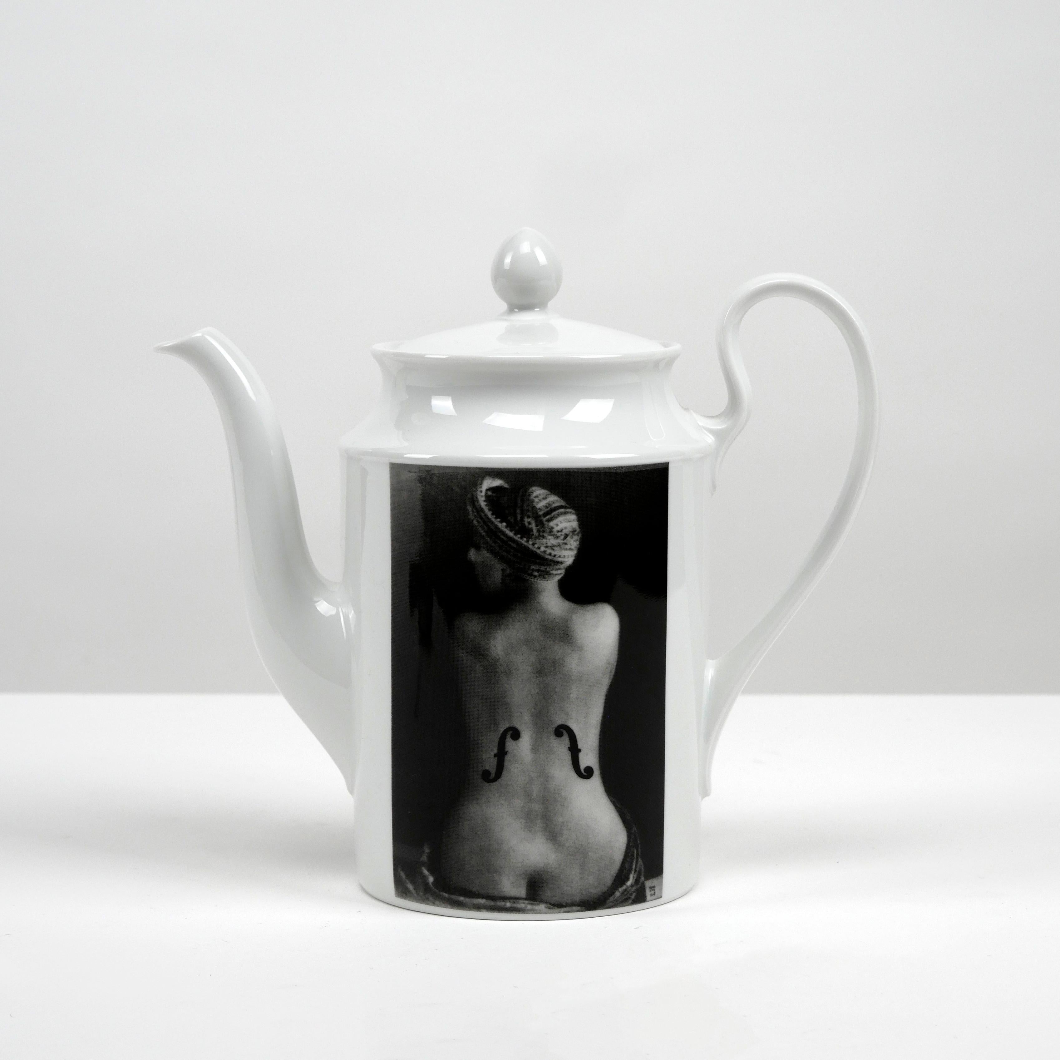French Man Ray, Coffee Pot 1993, Le Violon d'Ingres photo 1924 Man Ray trust Axis Paris
