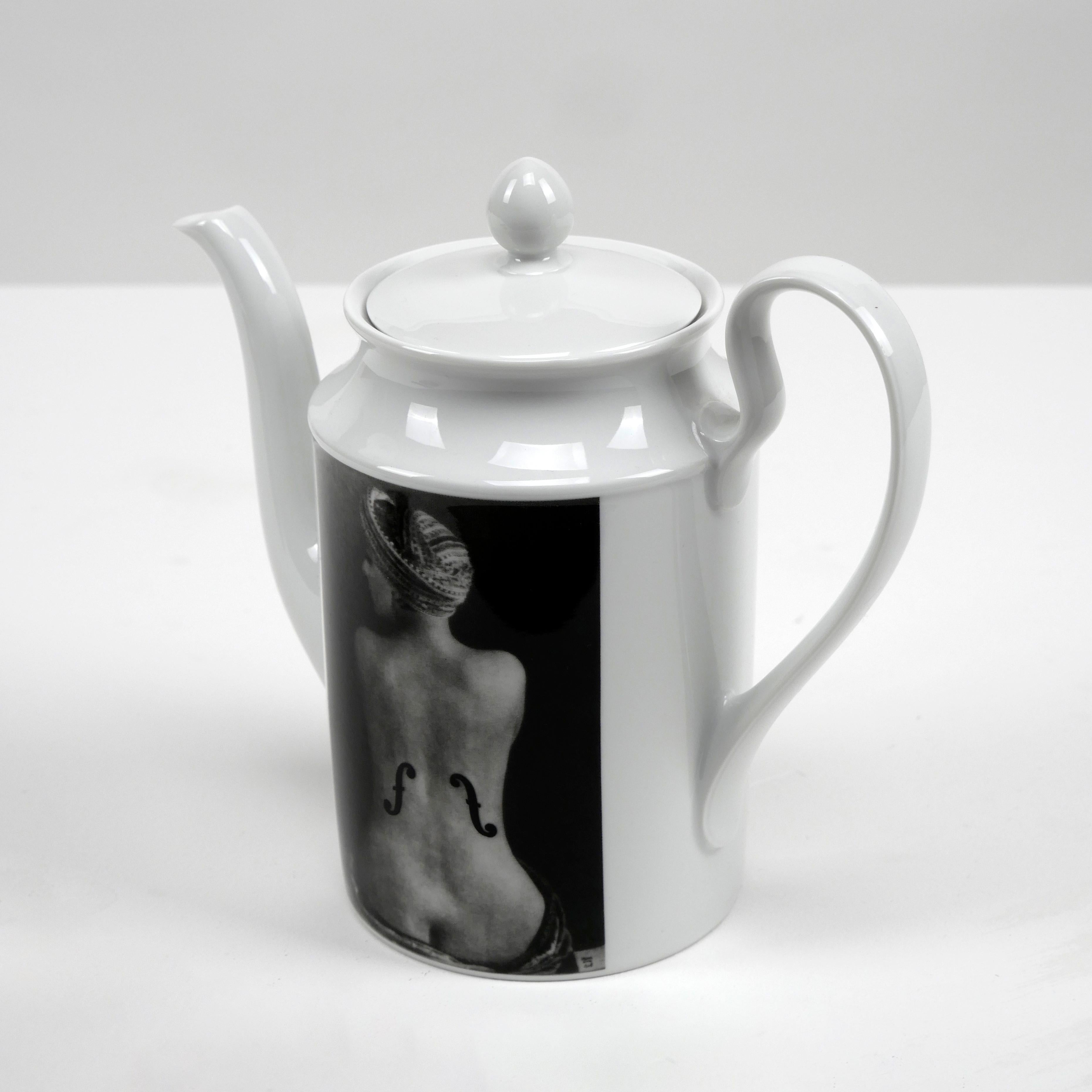 Man Ray, Coffee Pot 1993, Le Violon d'Ingres photo 1924 Man Ray trust Axis Paris In Excellent Condition In London, GB