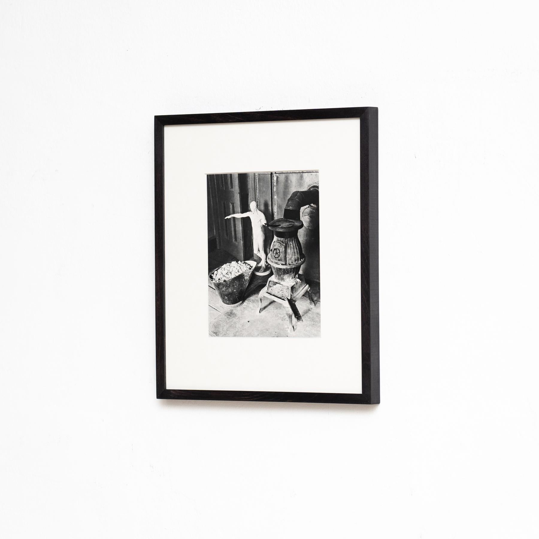 Gerahmte Schwarz-Weiß-Fotografie von Man Ray – limitierte Auflage (Moderne der Mitte des Jahrhunderts) im Angebot