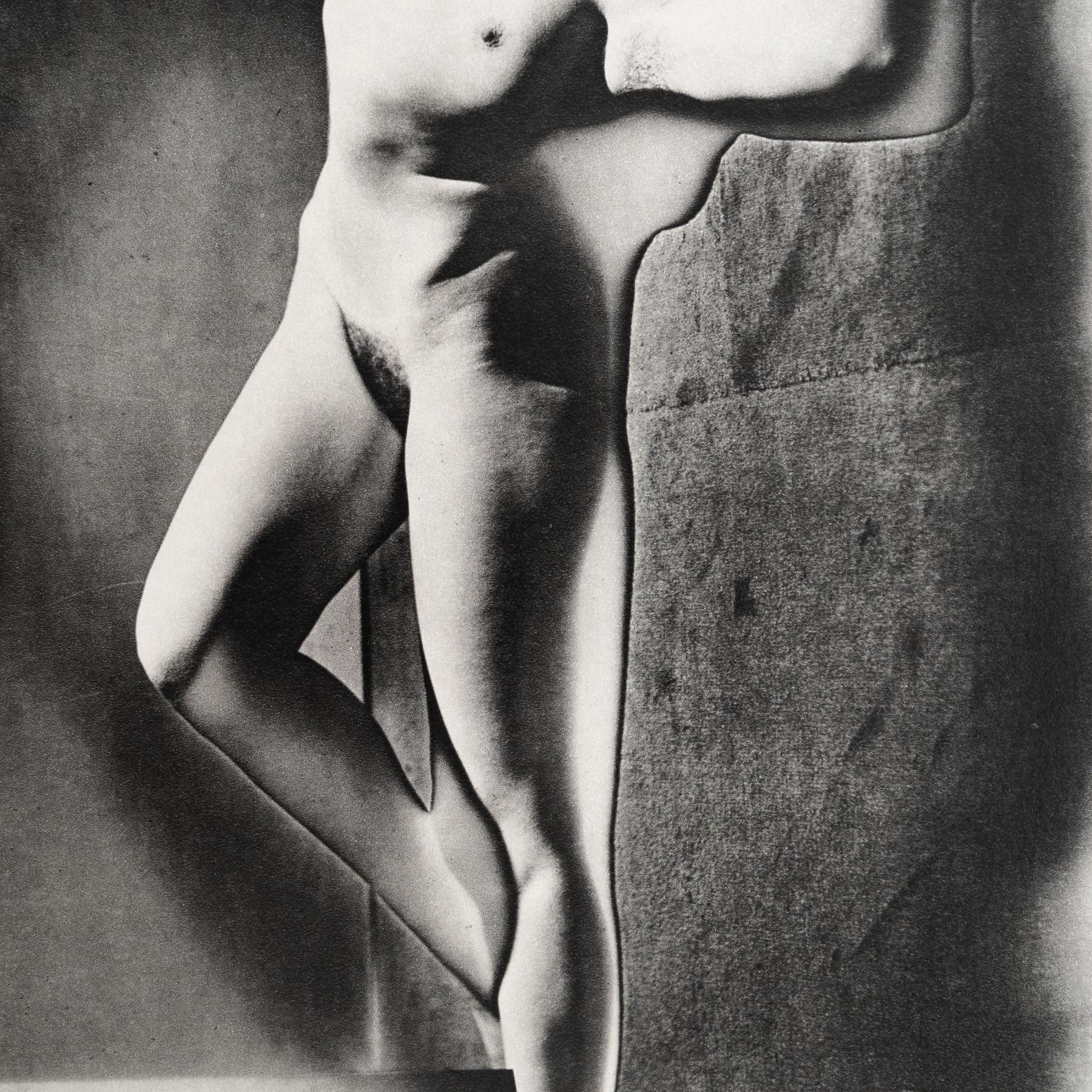 Gerahmte Schwarz-Weiß-Fotografie von Man Ray – limitierte Auflage im Zustand „Gut“ im Angebot in Barcelona, Barcelona