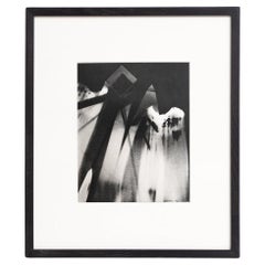 Gerahmtes schwarzes und weißes Rayograph von Man Ray – Heliogravur in limitierter Auflage