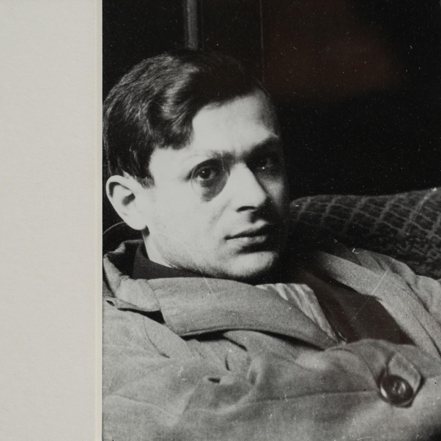 Man Ray: Ikonischer Silber-Gelatine-Druck (Französisch)