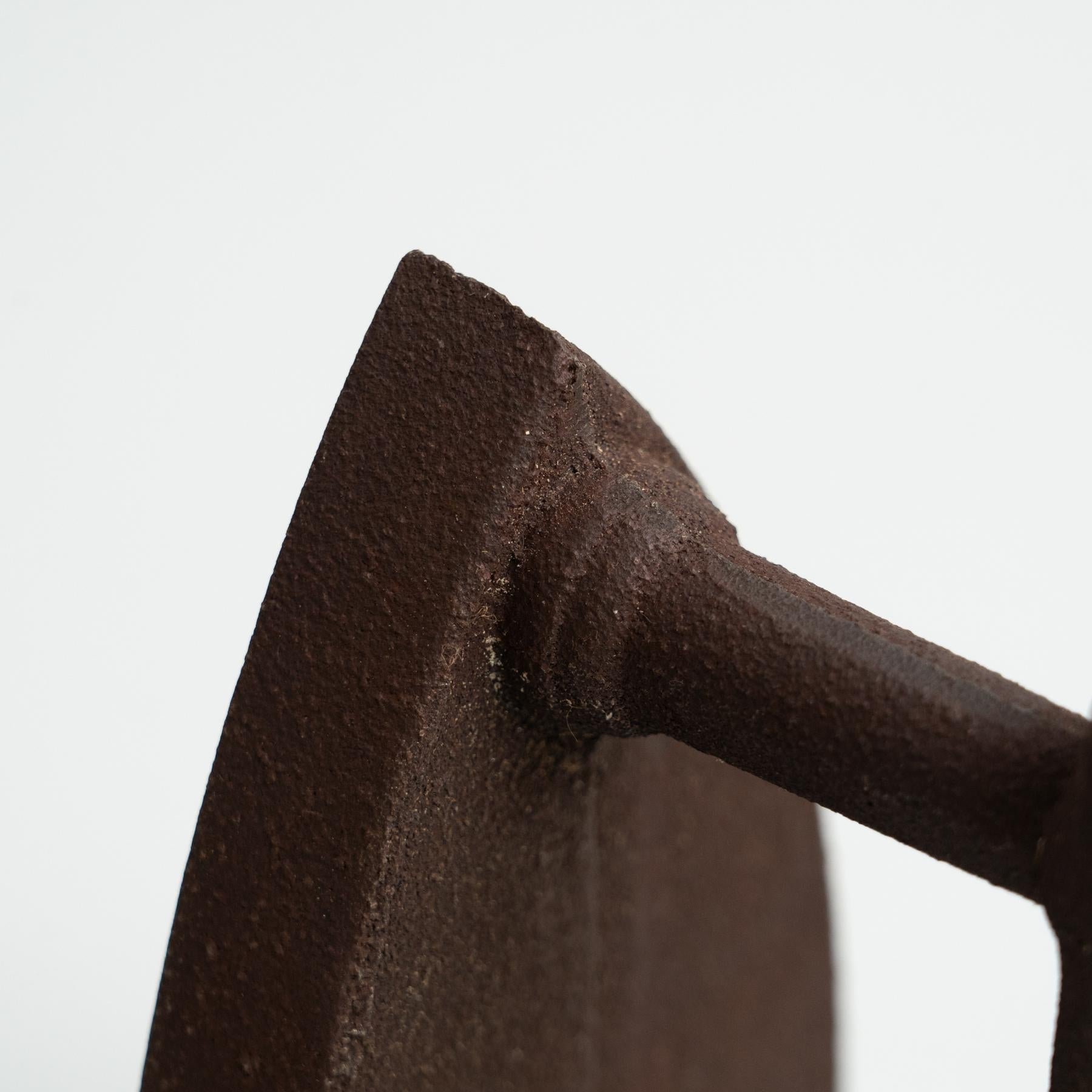 Man Ray - Le Cadeau Surrealist Sculpture, 1974 - Signed and Numbered For Sale 2